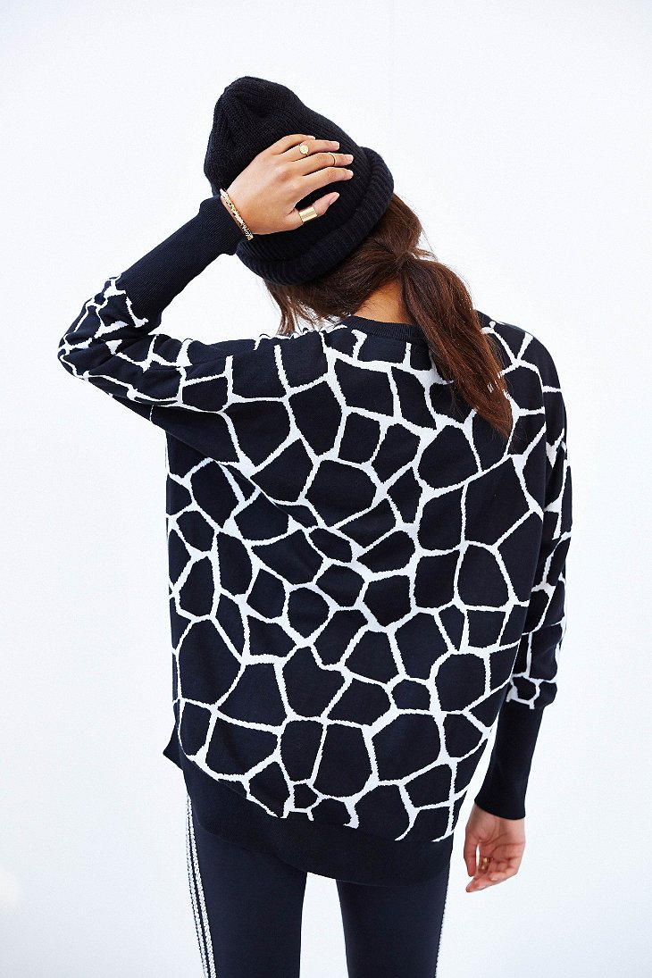 adidas Originals Giraffe Sweater in Black - Lyst