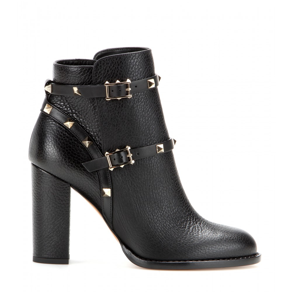 Lyst - Valentino Rockstud Leather Ankle Boots in Black