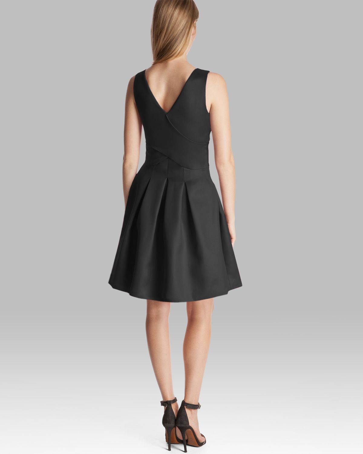 sleeveless black frock