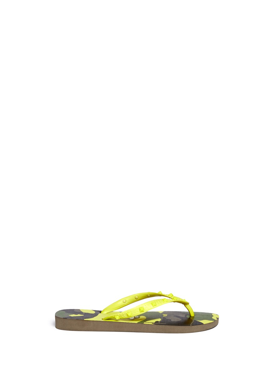 Lyst - Valentino X Havaianas Studded Flip Flops in Yellow for Men
