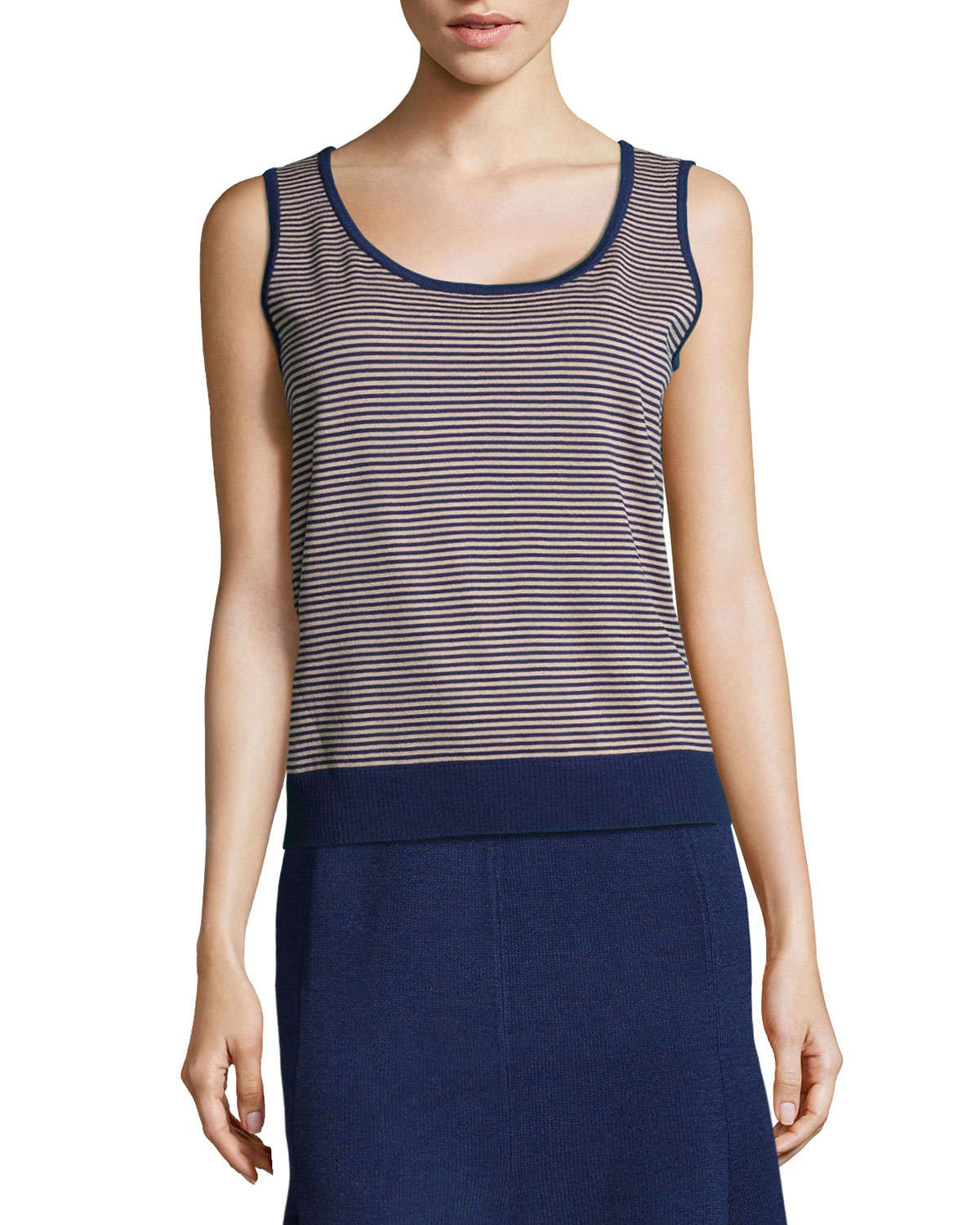 tank top scoop neck