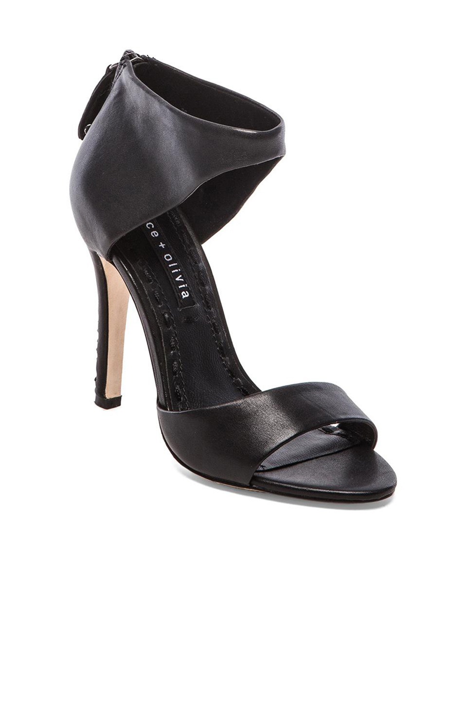 Lyst - Alice + Olivia Gretchen Heel in Black