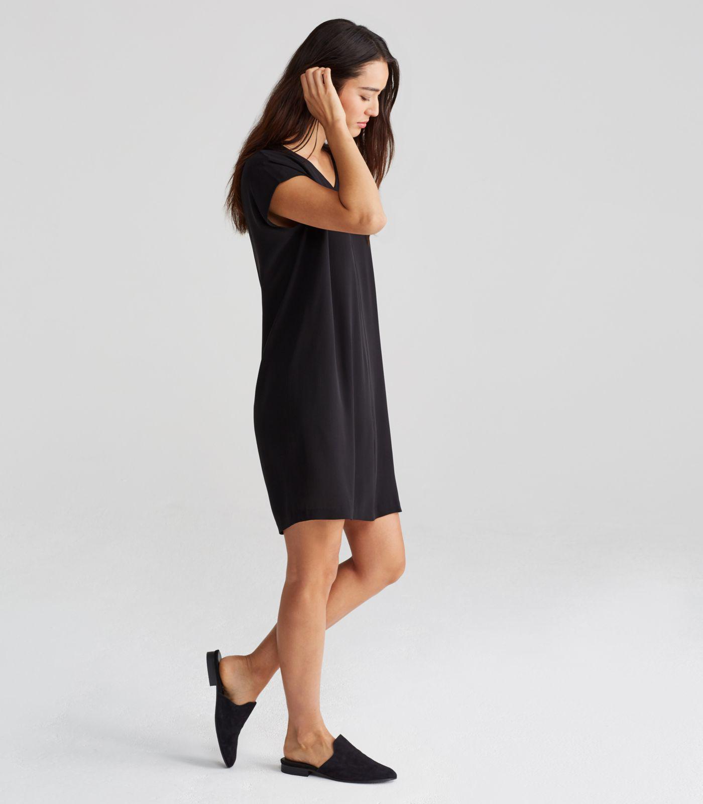 gathered v neck dress