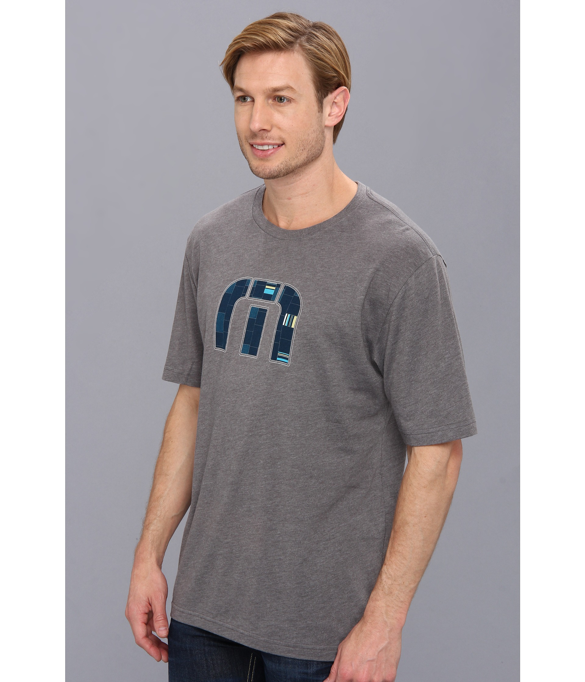 travis mathew tee