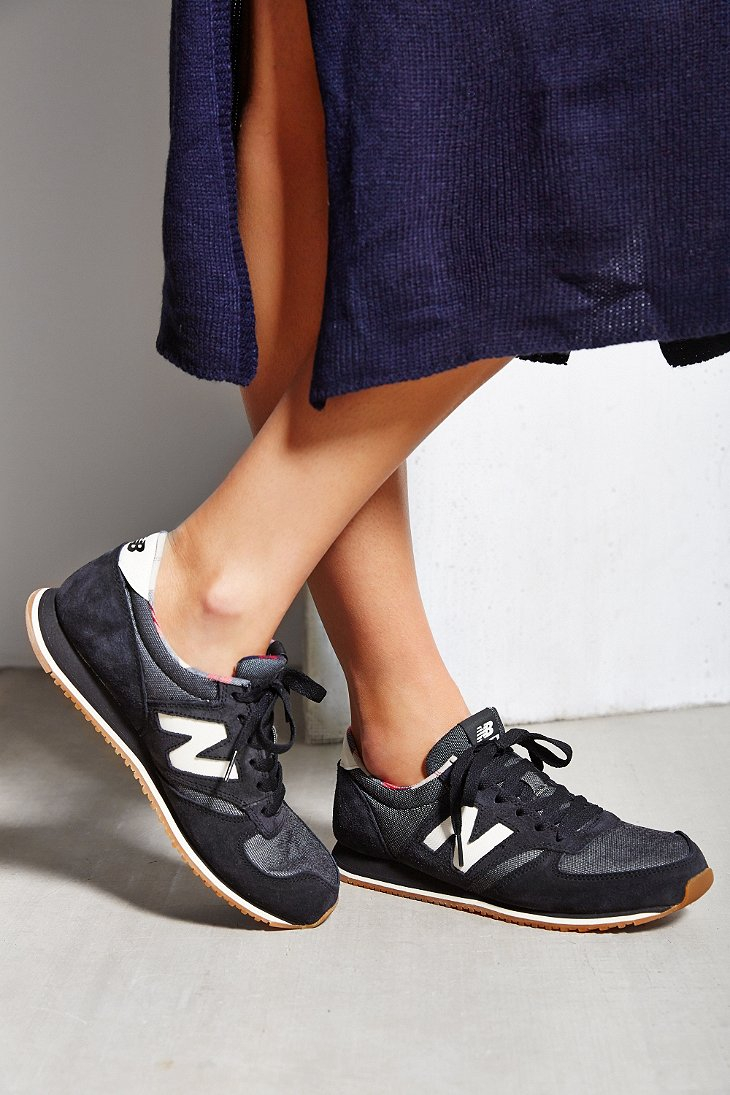 new balance woman 420 sneaker black new balance woman 420 sneaker black