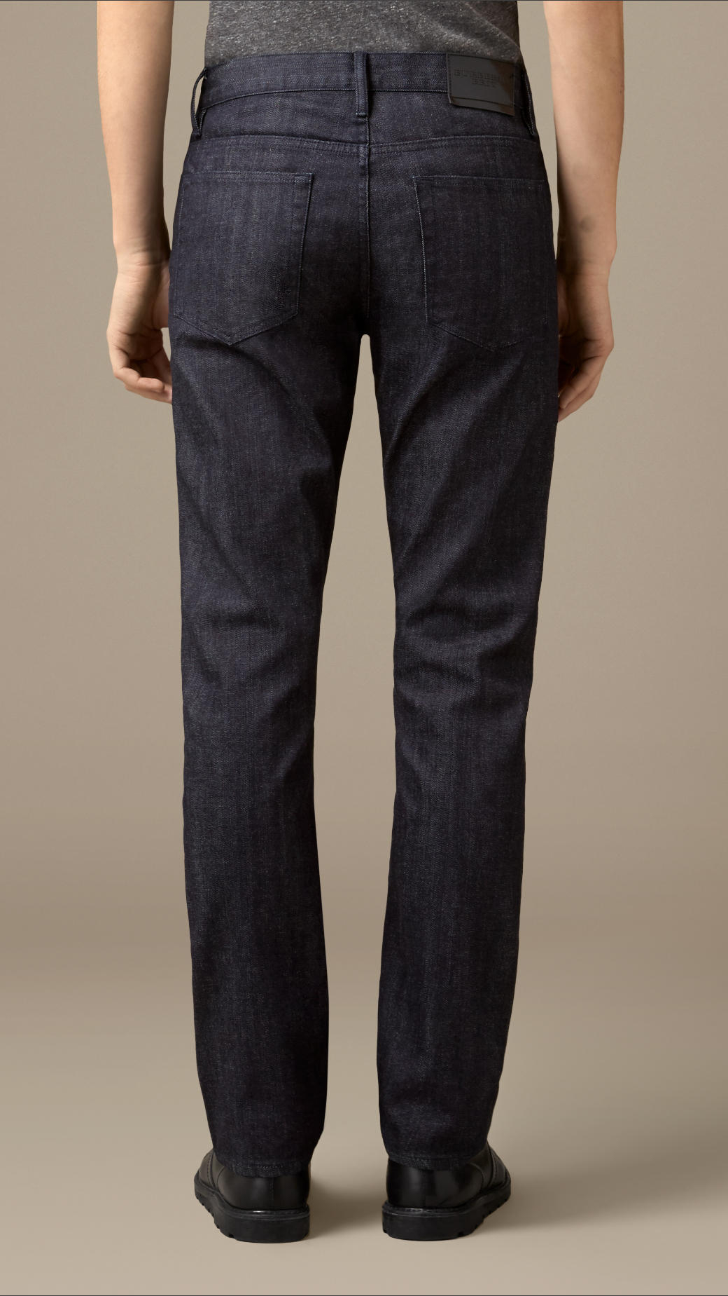 Burberry Relaxed Fit Stretch-Selvedge Jeans in Blue for Men (mid indigo ...