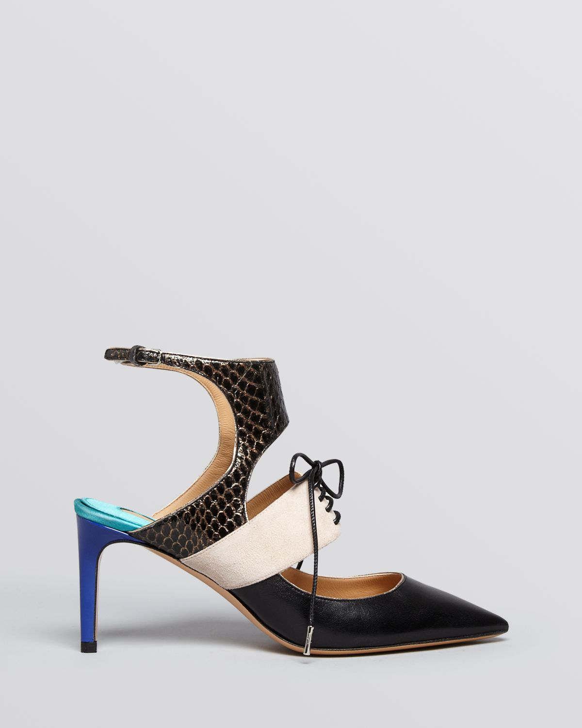 ferragamo pointed toe pumps