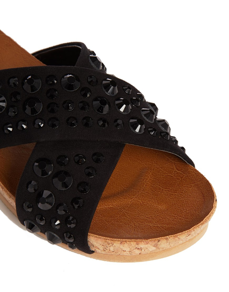 carvela flat sandals