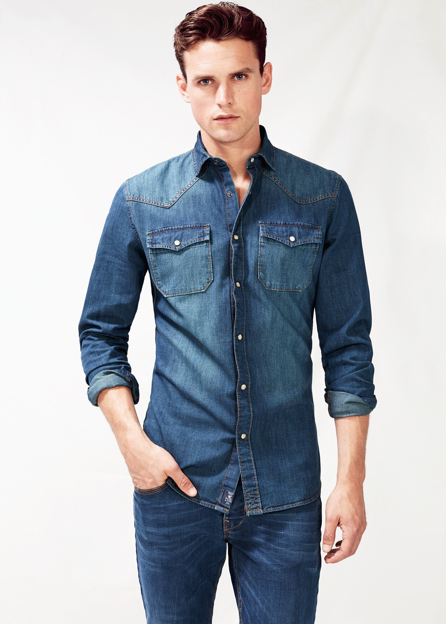 blue-jeans-matching-shirt-men-s-guide-to-matching-pant-shirt-color