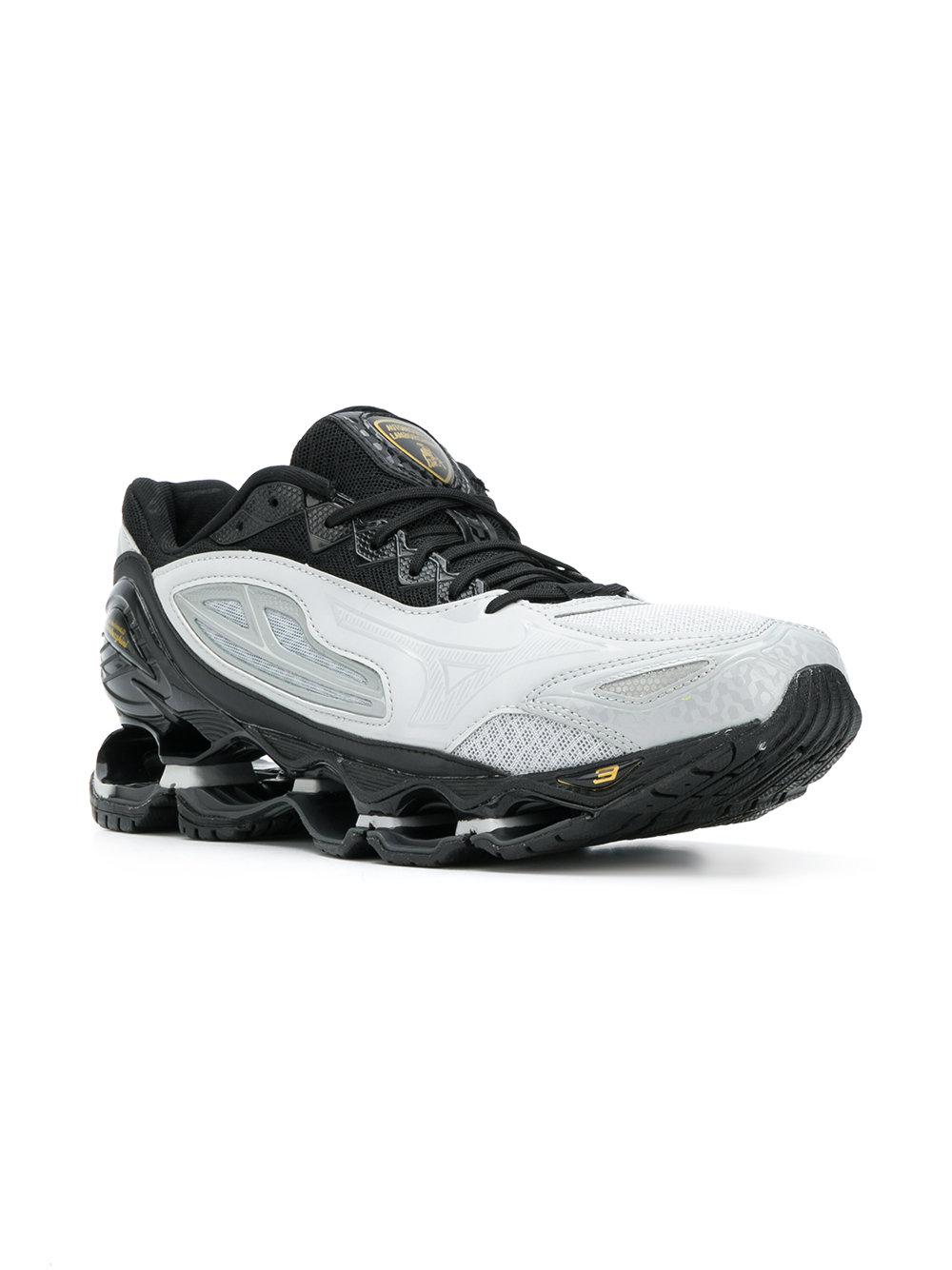 mizuno wave aero 12 nere