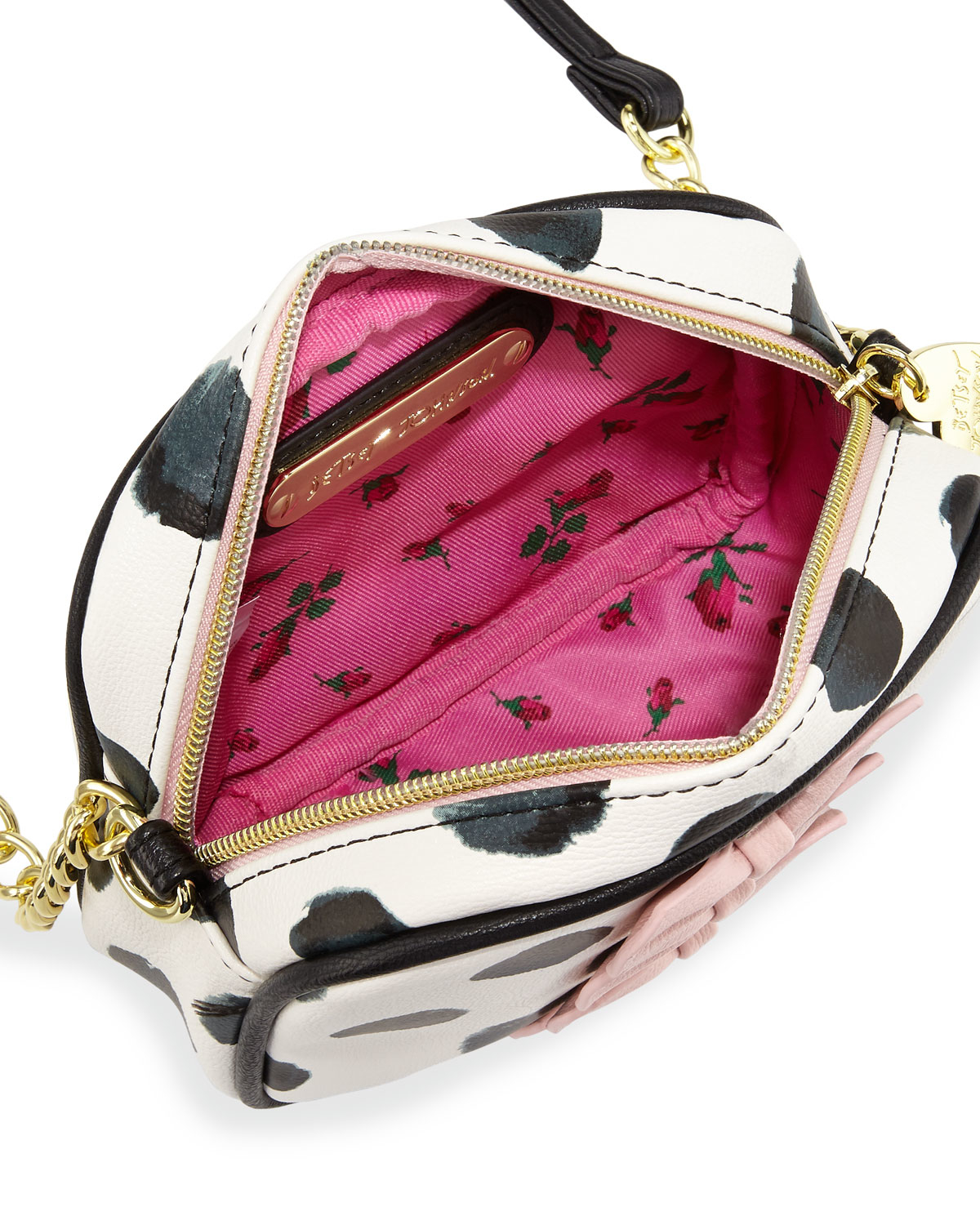 Lyst Betsey Johnson Pee Chic Bow Camera Crossbody Bag In Pink Gallery