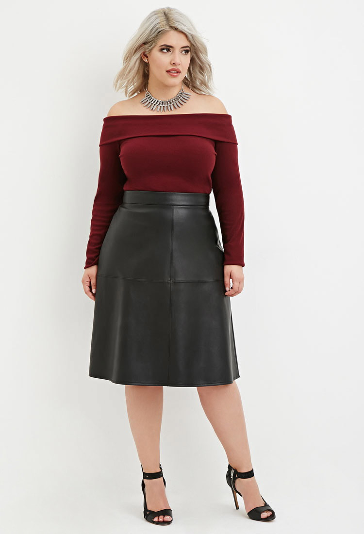 Plus size black skirt