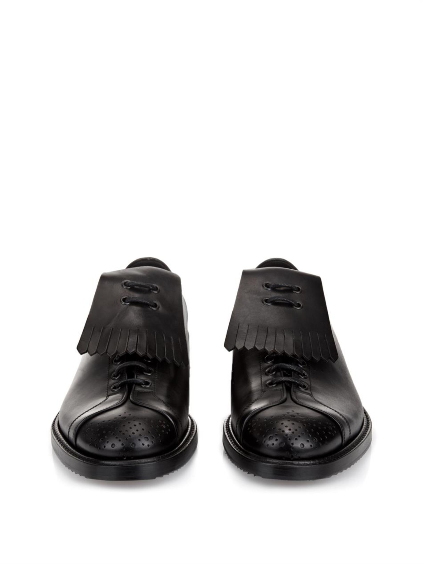 Cerruti 1881 Fringedbuckle Leather Shoes in Black for Men Cerruti 1881 Fringedbuckle Leather Shoes in Black for Men