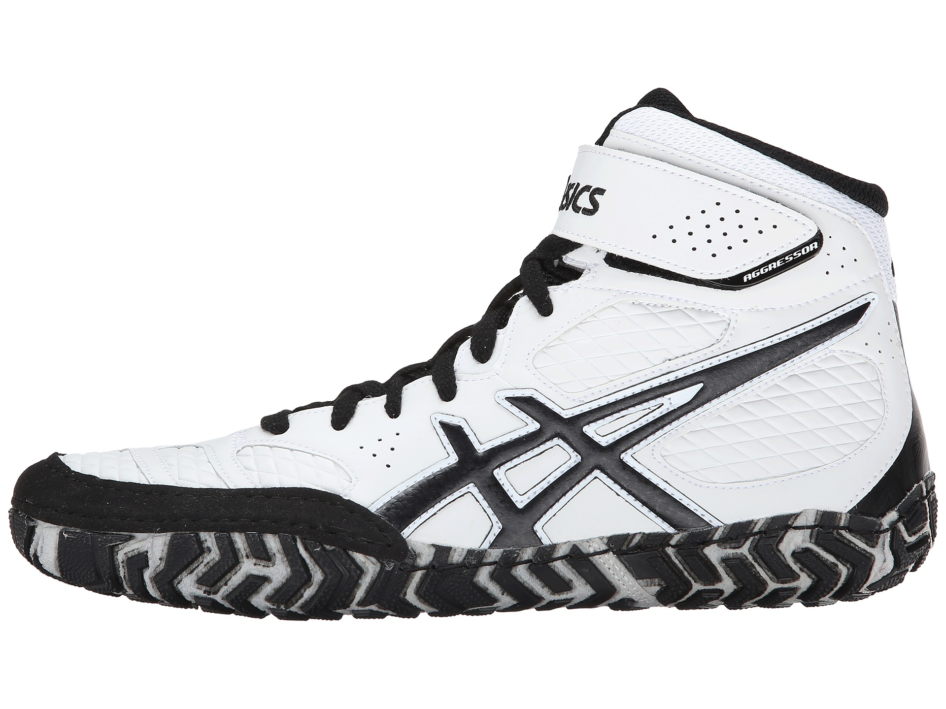 white asics aggressors