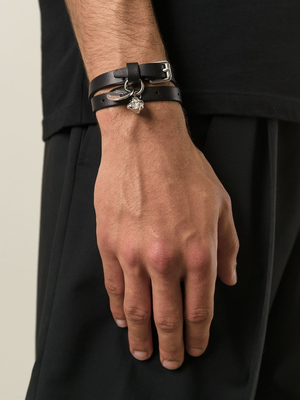 Lyst Alexander Mcqueen Double Wrap Skull Bracelet In Black For Men Gallery