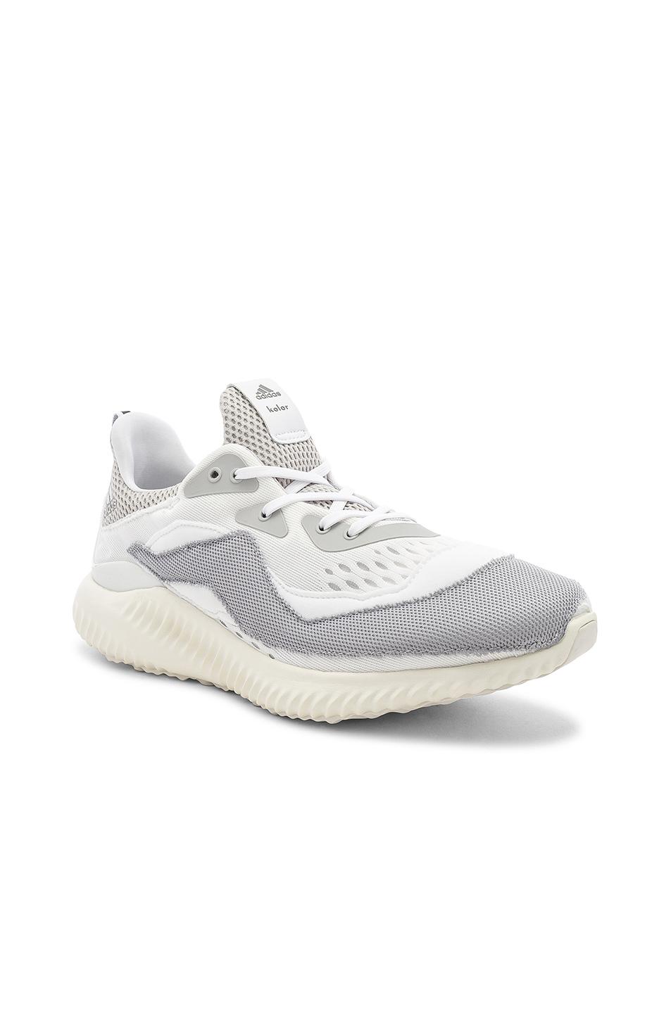 lyst adidas originali kolorname x adidas alpha rimbalzare in bianco. lyst adidas originali kolorname x adidas alpha rimbalzare in bianco.