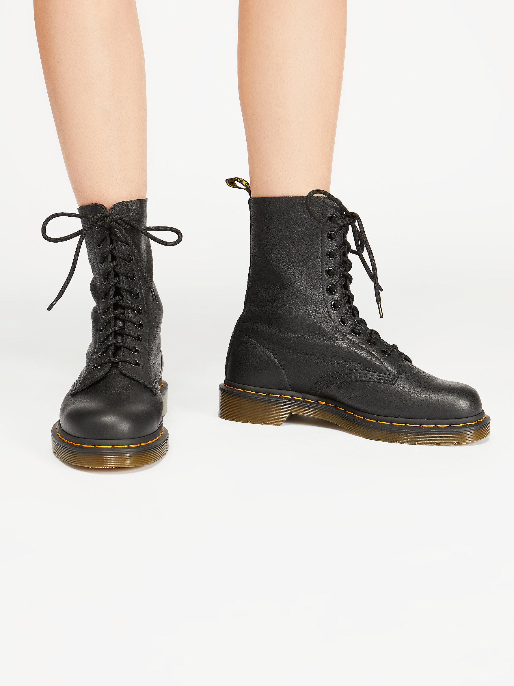 dr martens 1490 dr martens 1490