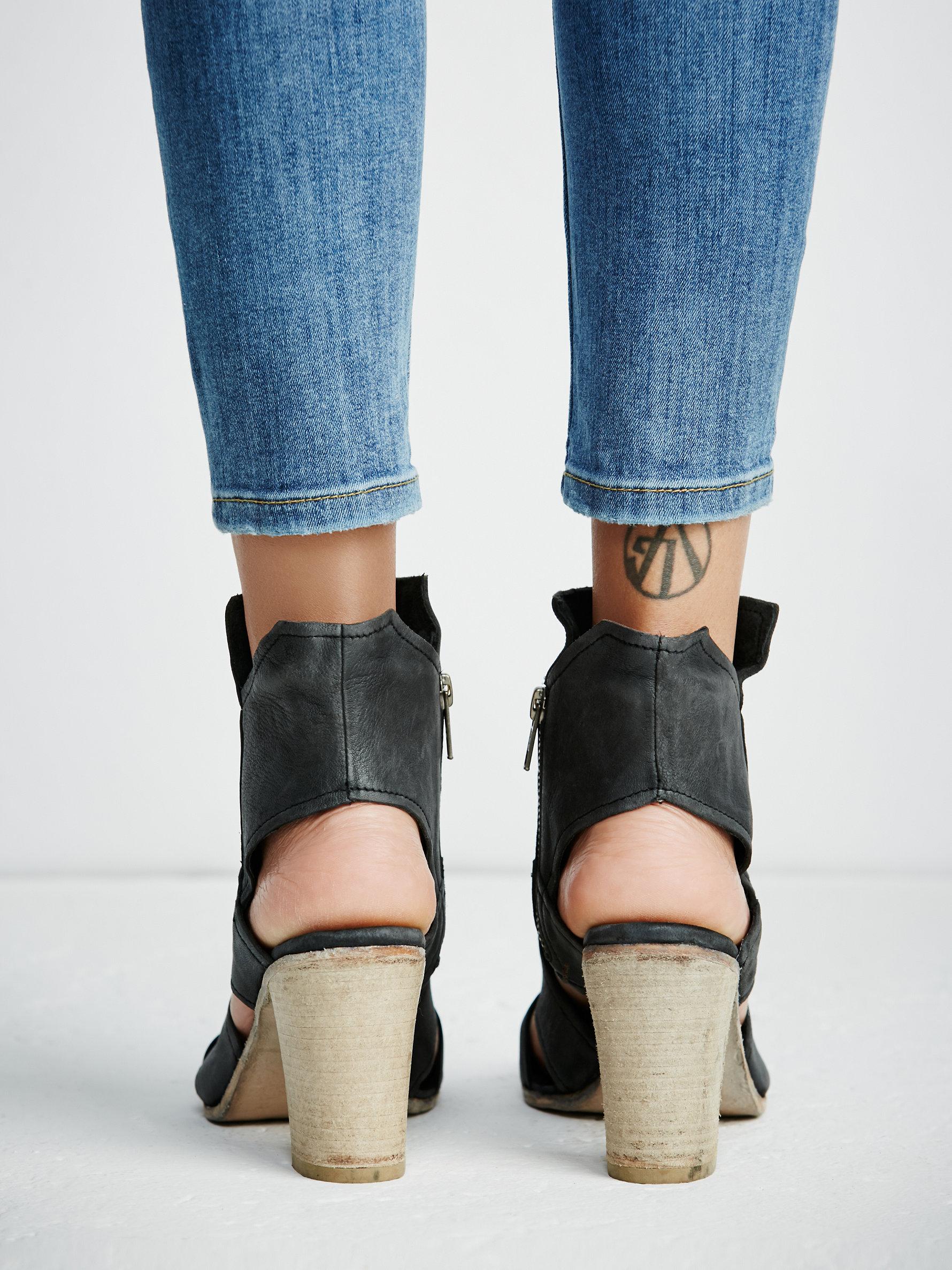 joal leather block heel shooties