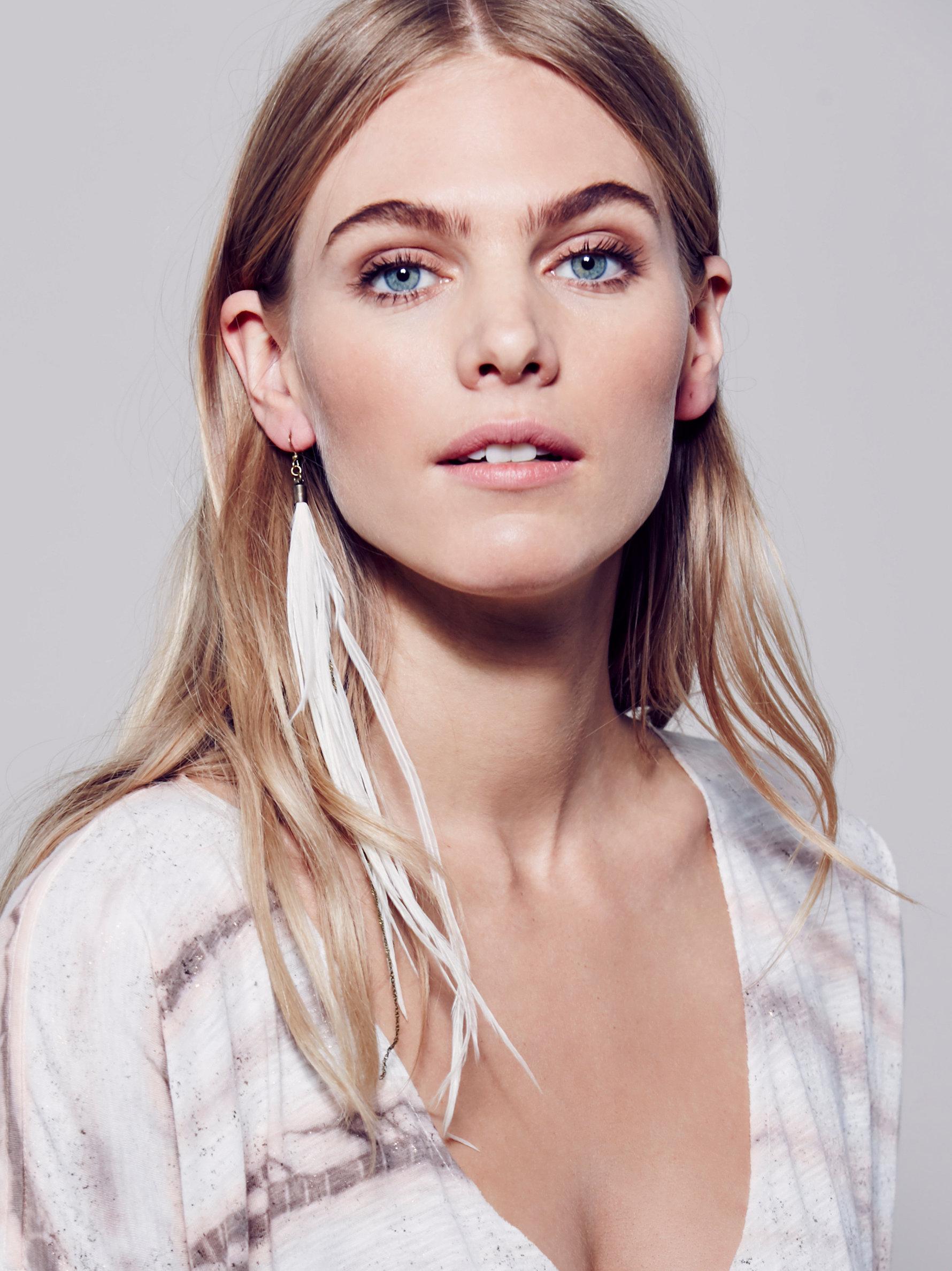Lyst Free People Feather Shoulder Duster Earrings In Metallic Gallery