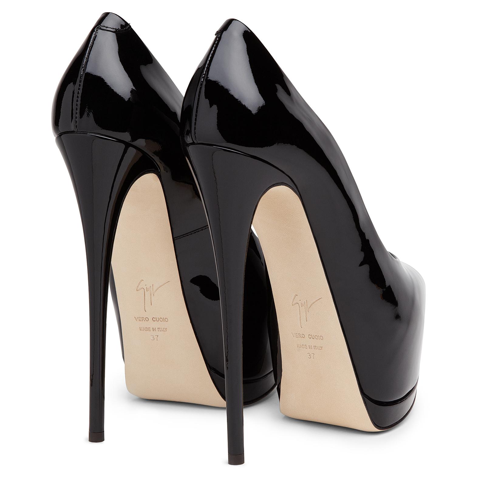 Lyst - Giuseppe Zanotti Super Sharon in Black