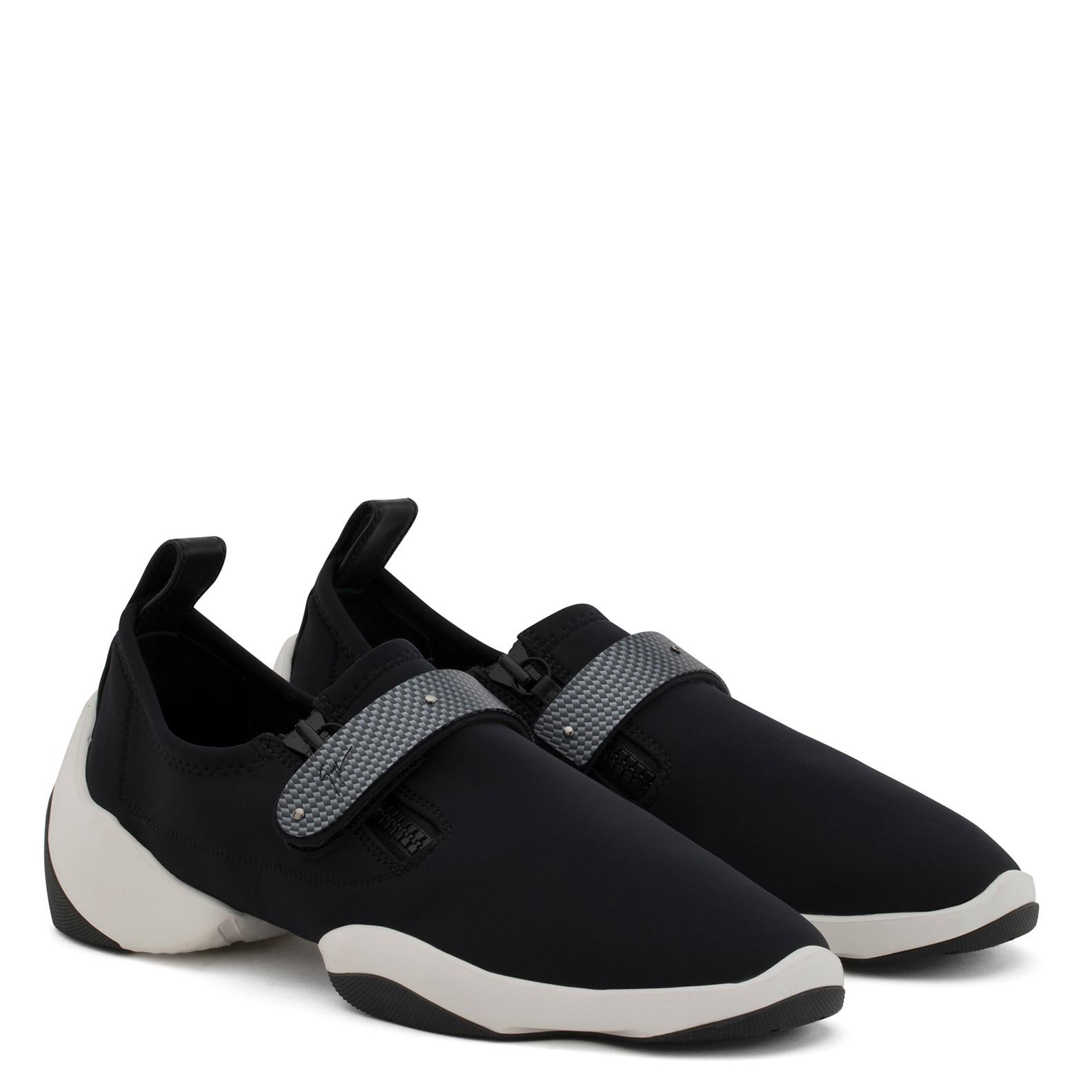 giuseppe zanotti light jump