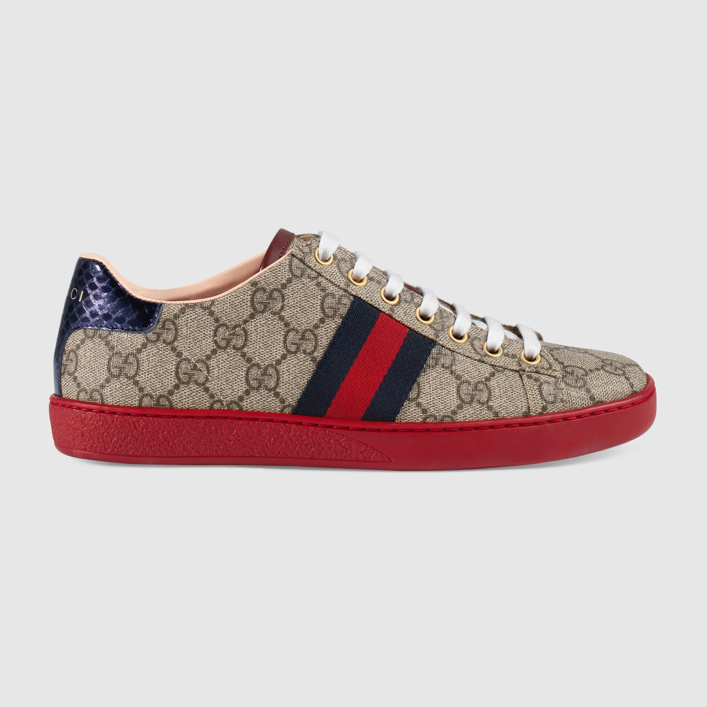 Gucci Ace GG Supreme Low-top Sneaker in Gray - Lyst