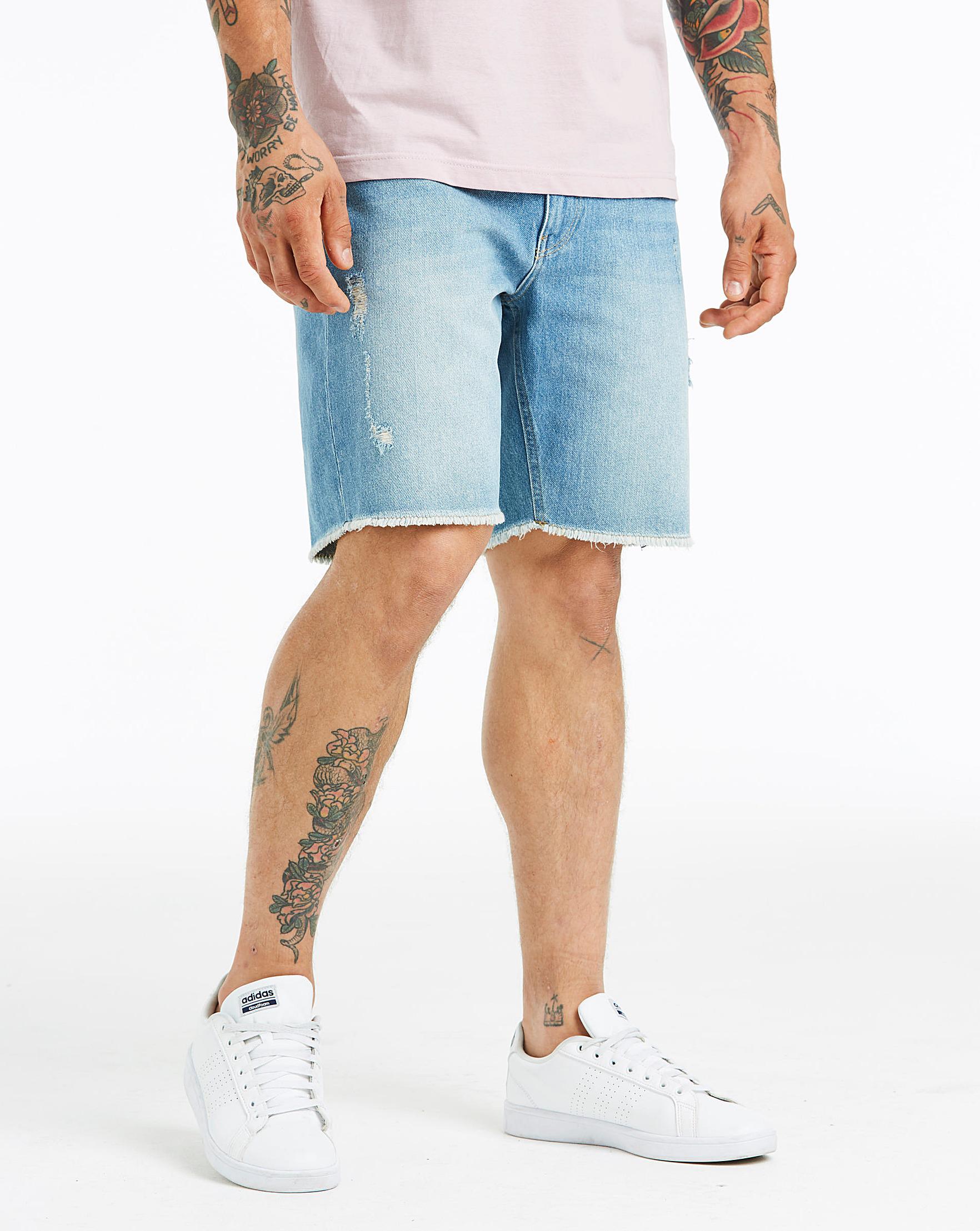 2019 year - 25 Raw Hem Denim Short Looks To Recreate This Summer 2019 year
