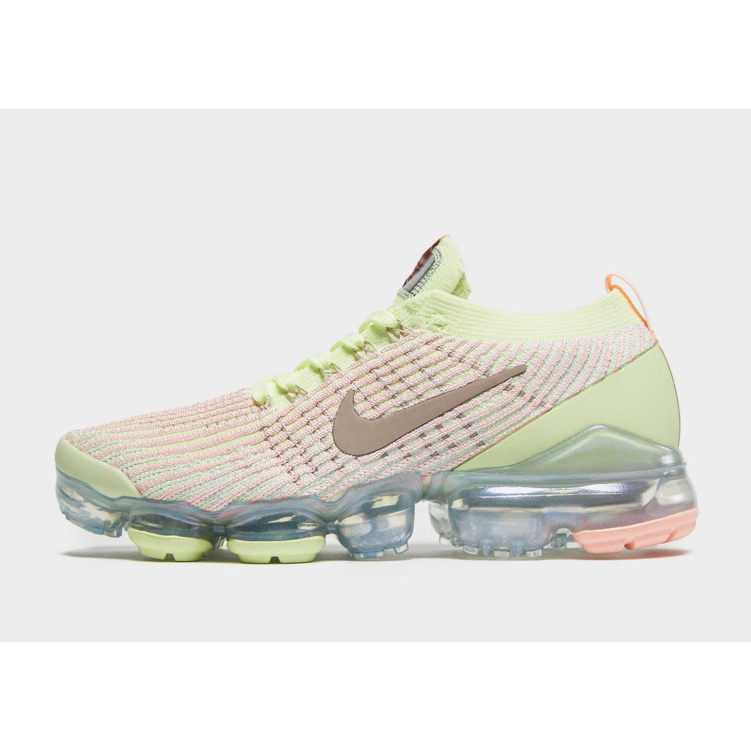 Nike Air Vapormax Flyknit 3 Shoe in Green - Lyst