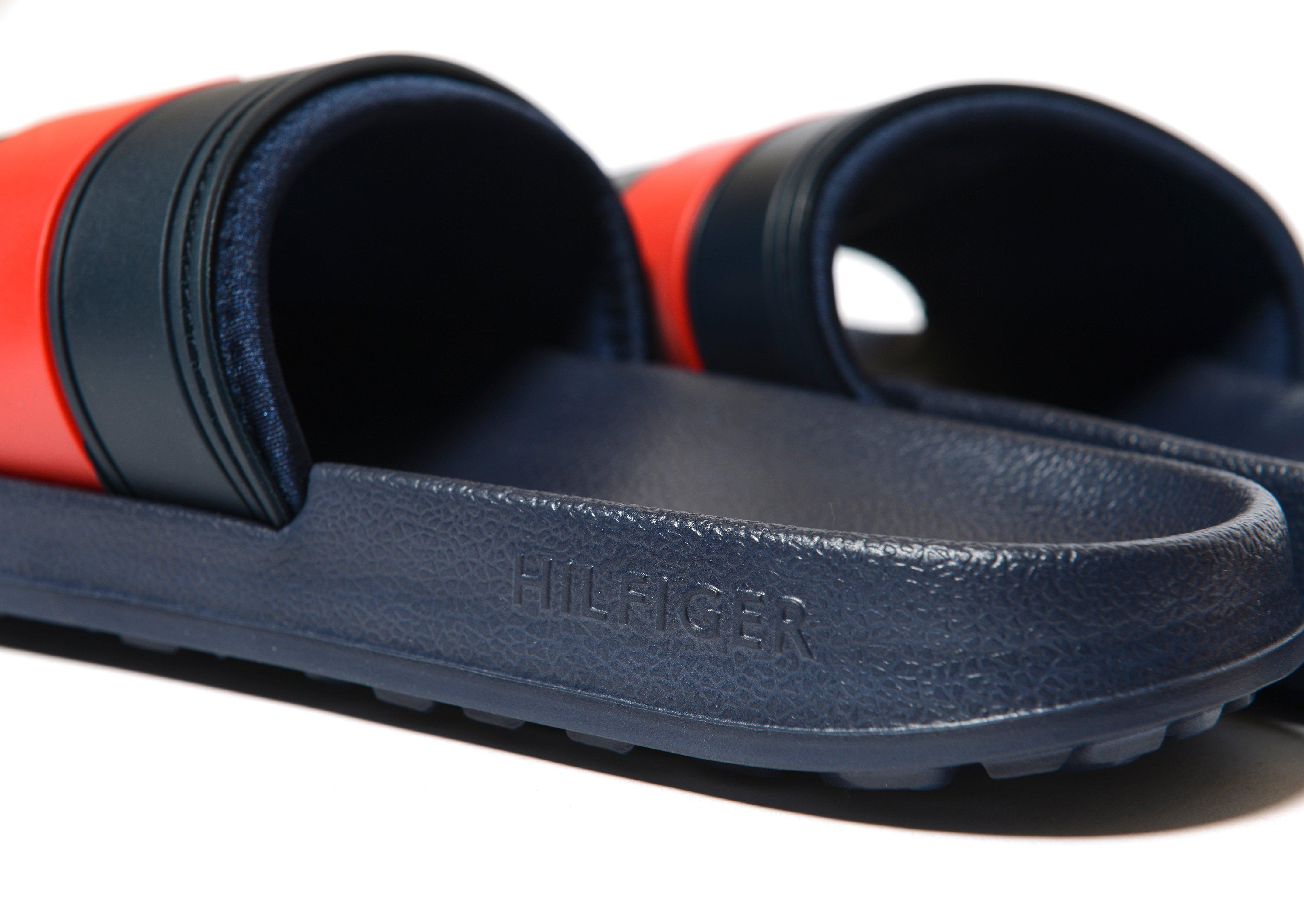 tommy sport sliders