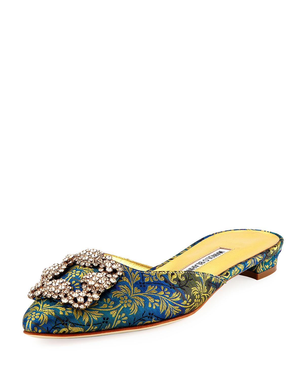 manolo flat mules