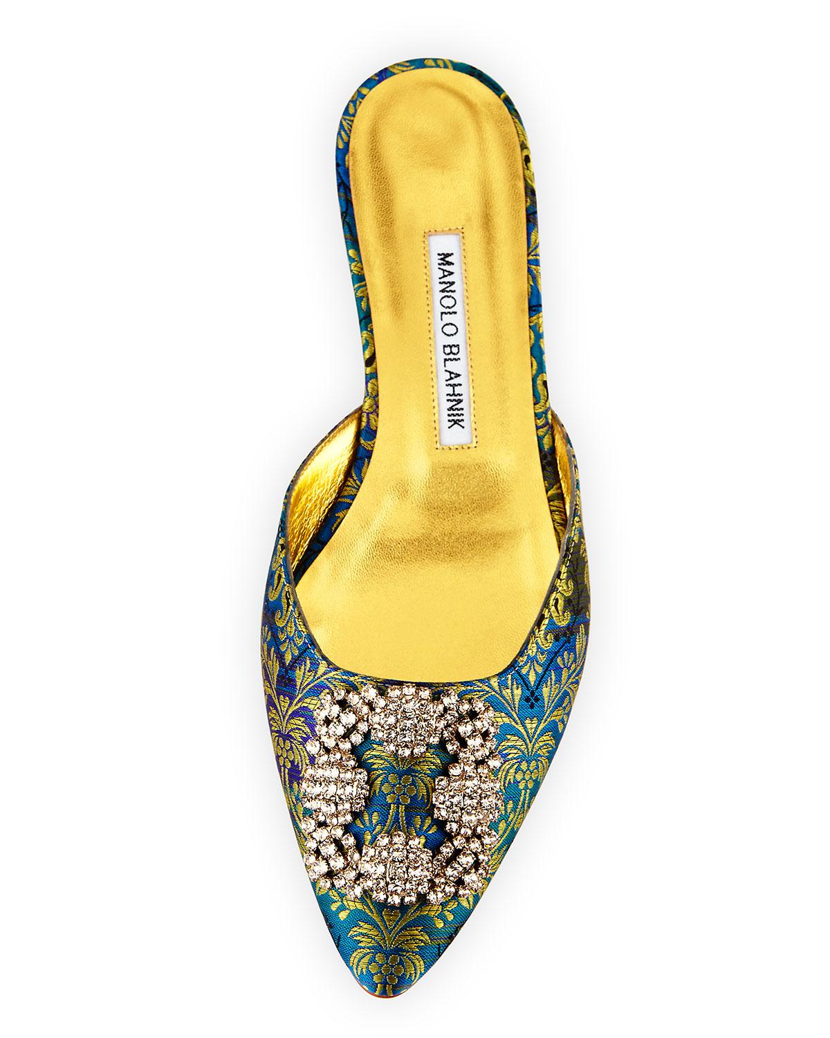 manolo flat mules