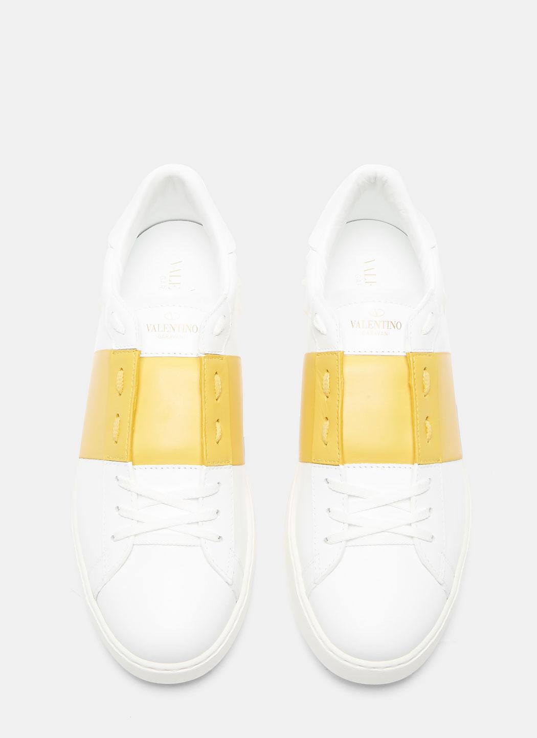 valentino s contrast panel stud sneakers in white in white for lyst valentino s contrast panel stud sneakers in white in white for lyst