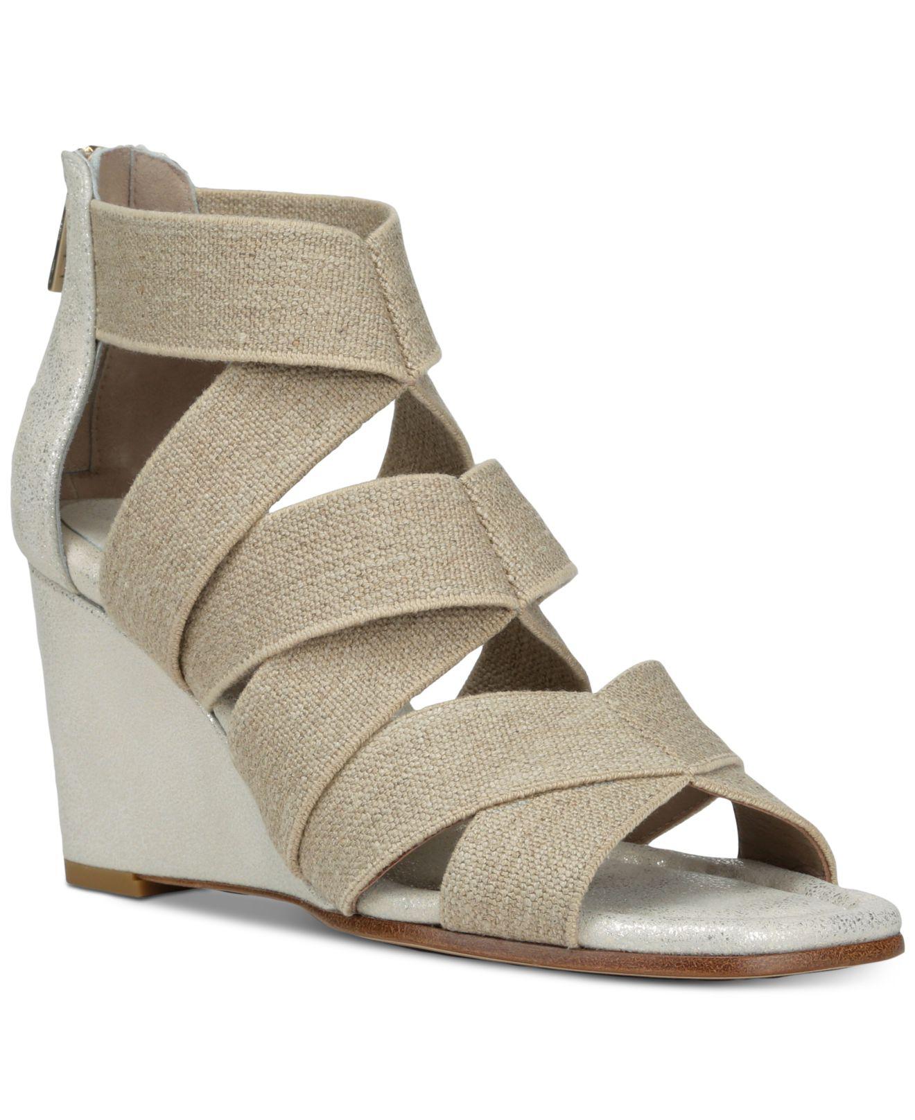 Lyst Donald J Pliner Donald J Pliner Lelle Wedge Sandales in ... Lyst Donald J Pliner Donald J Pliner Lelle in Wedge Sandales in Lelle ... cc8511