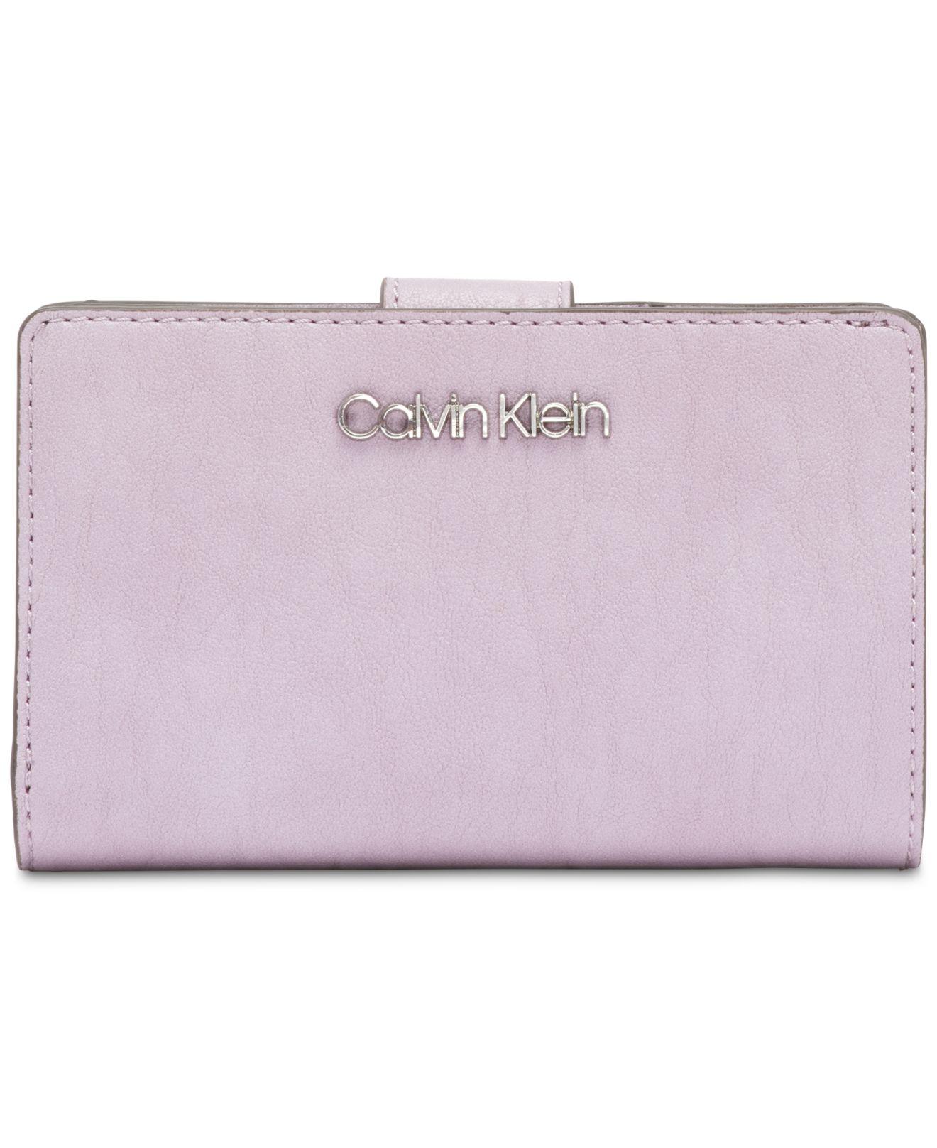 Calvin Klein Bifold Wallet in Purple Lyst