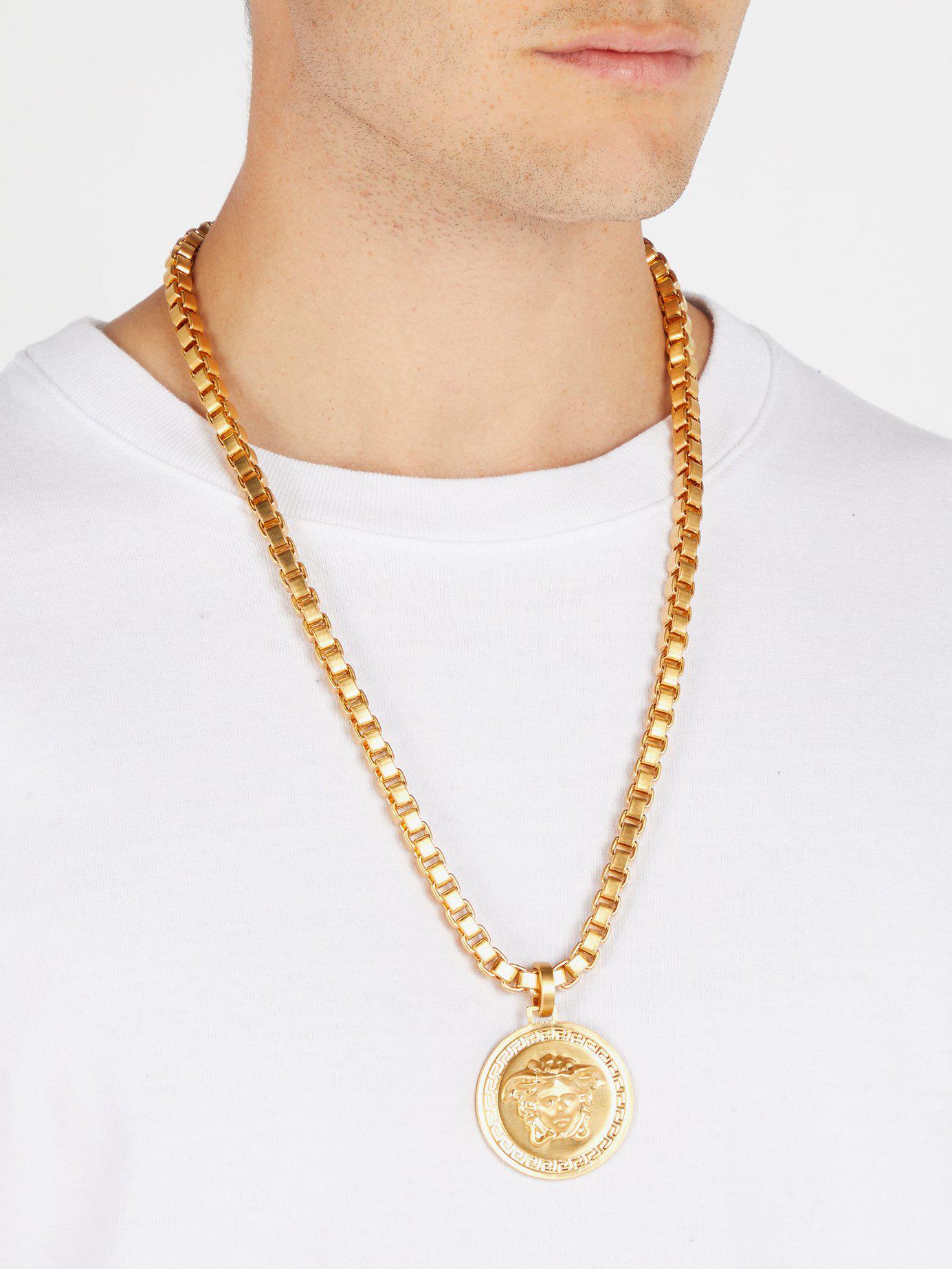 Versace Medusa Pendant Necklace in Metallic for Men - Lyst