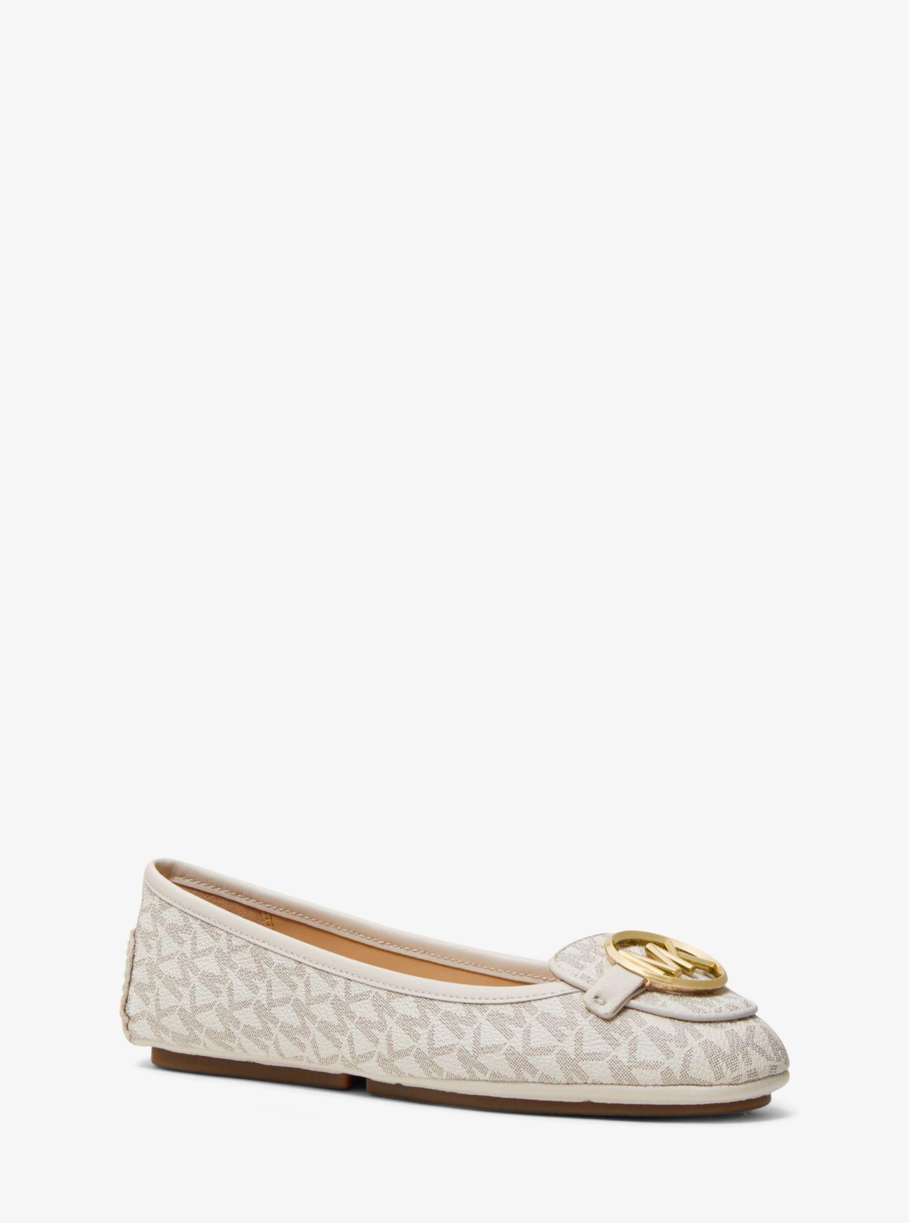 lillie logo moccasin