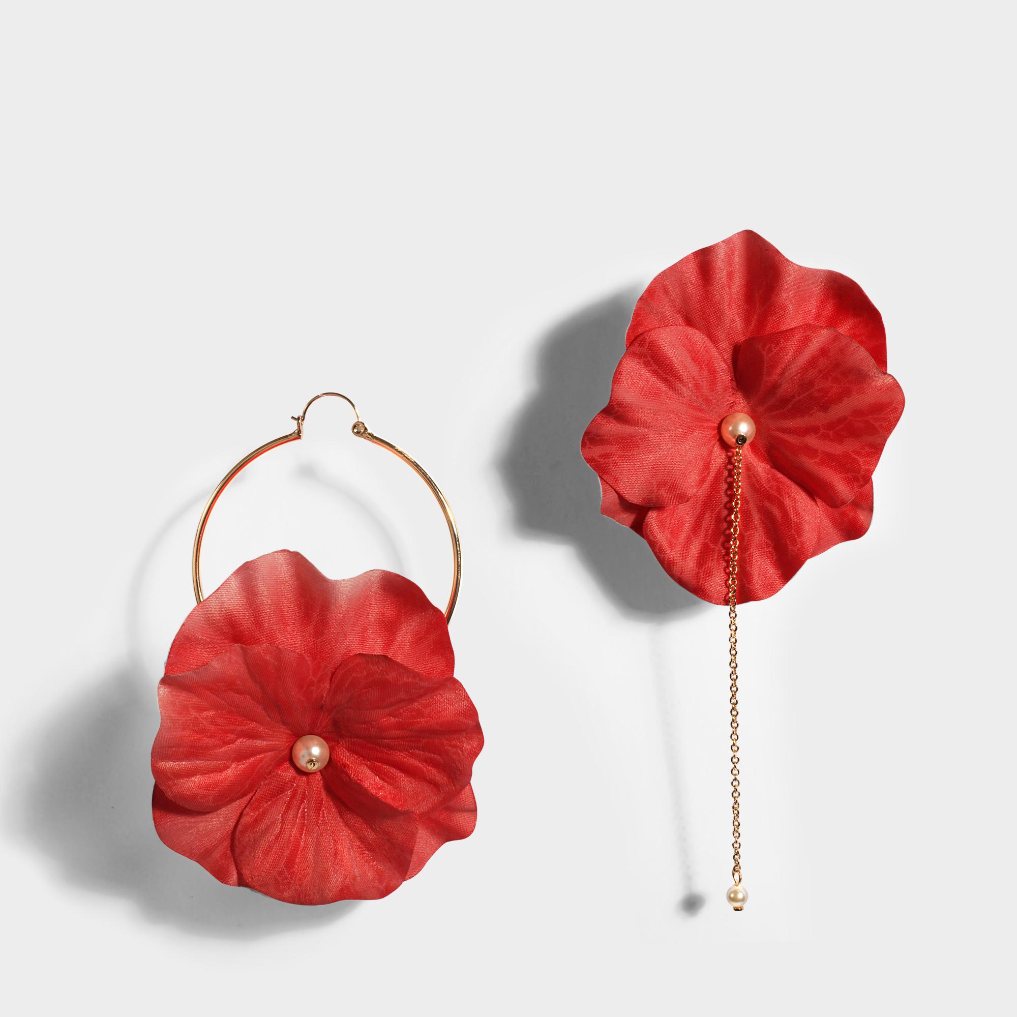 Lyst Anton Heunis C Red Flower Asymmetric Earrings In Gallery