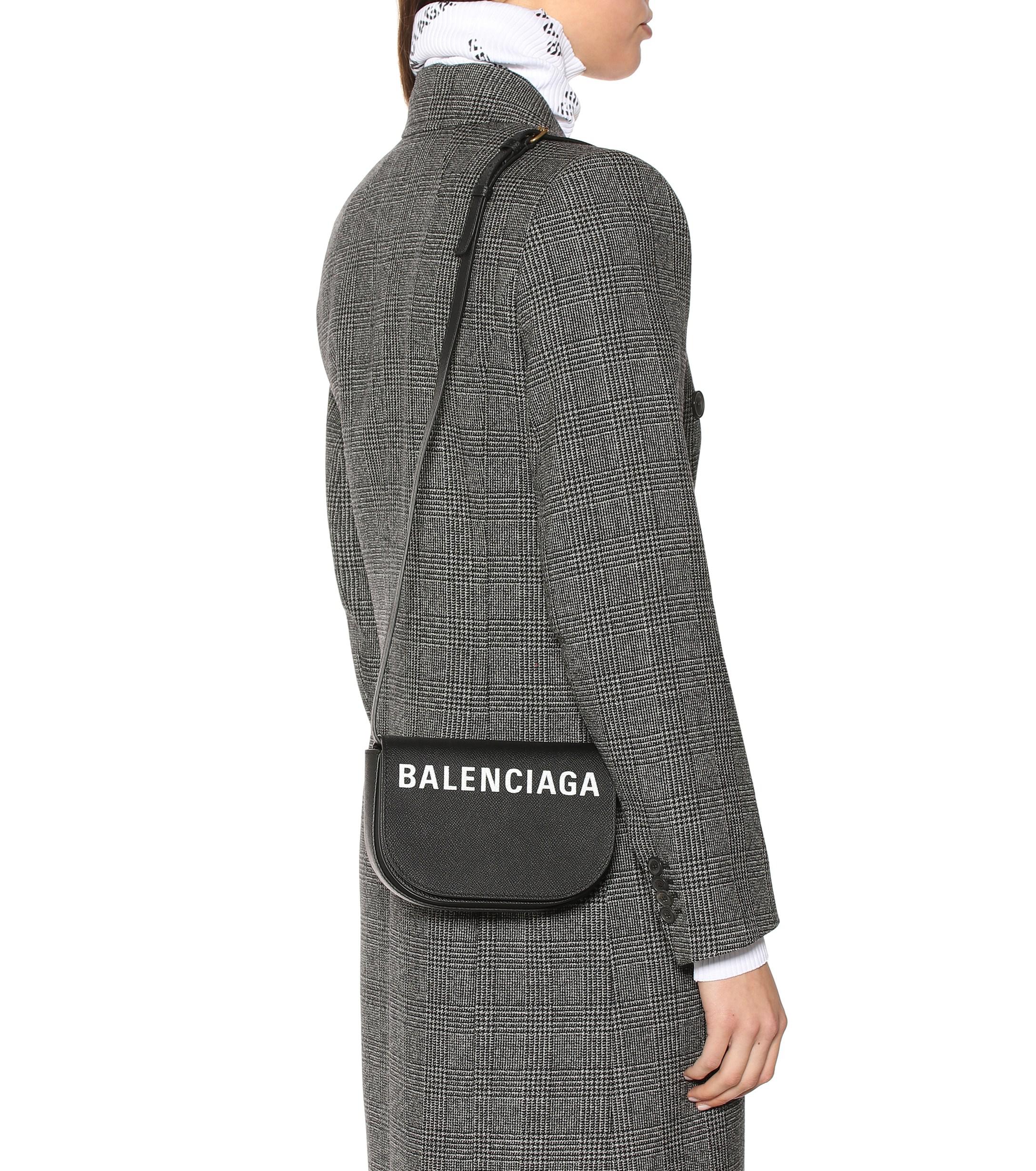balenciaga ville day bag xs