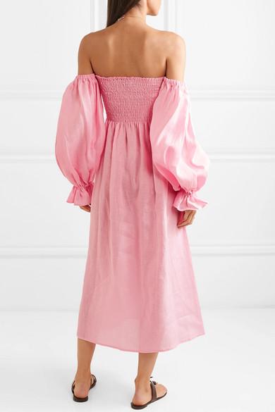 Sleeper Atlanta Off-the-shoulder Shirred Linen Midi Dress in Pink - Lyst