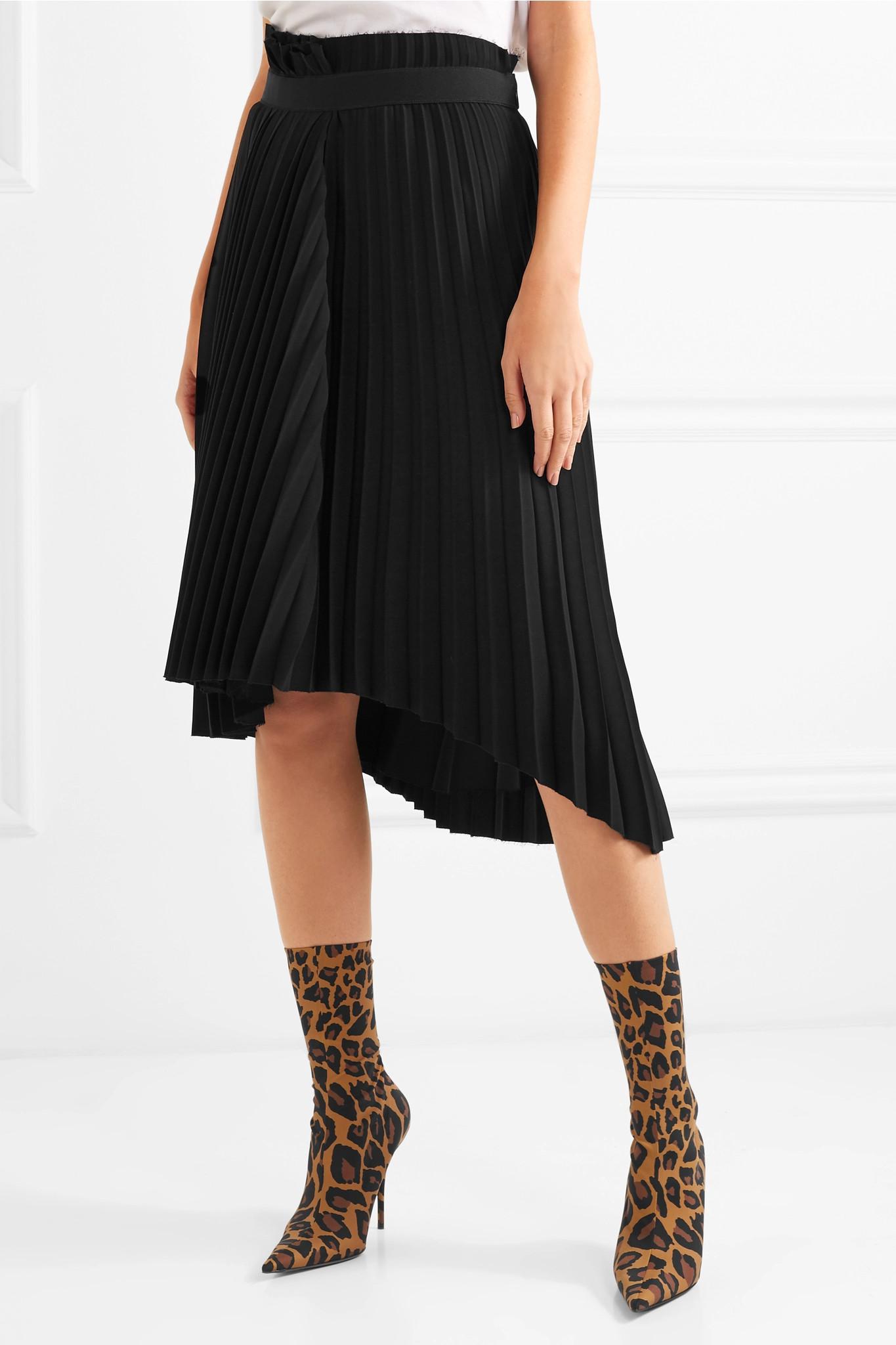 Balenciaga Pleated Midi Skirt in Black - Lyst