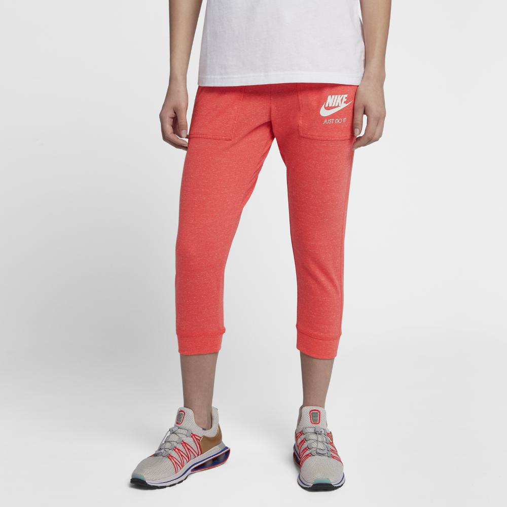 Lyst - Nike Sportswear Gym Vintage Women's Capri Pants in Red