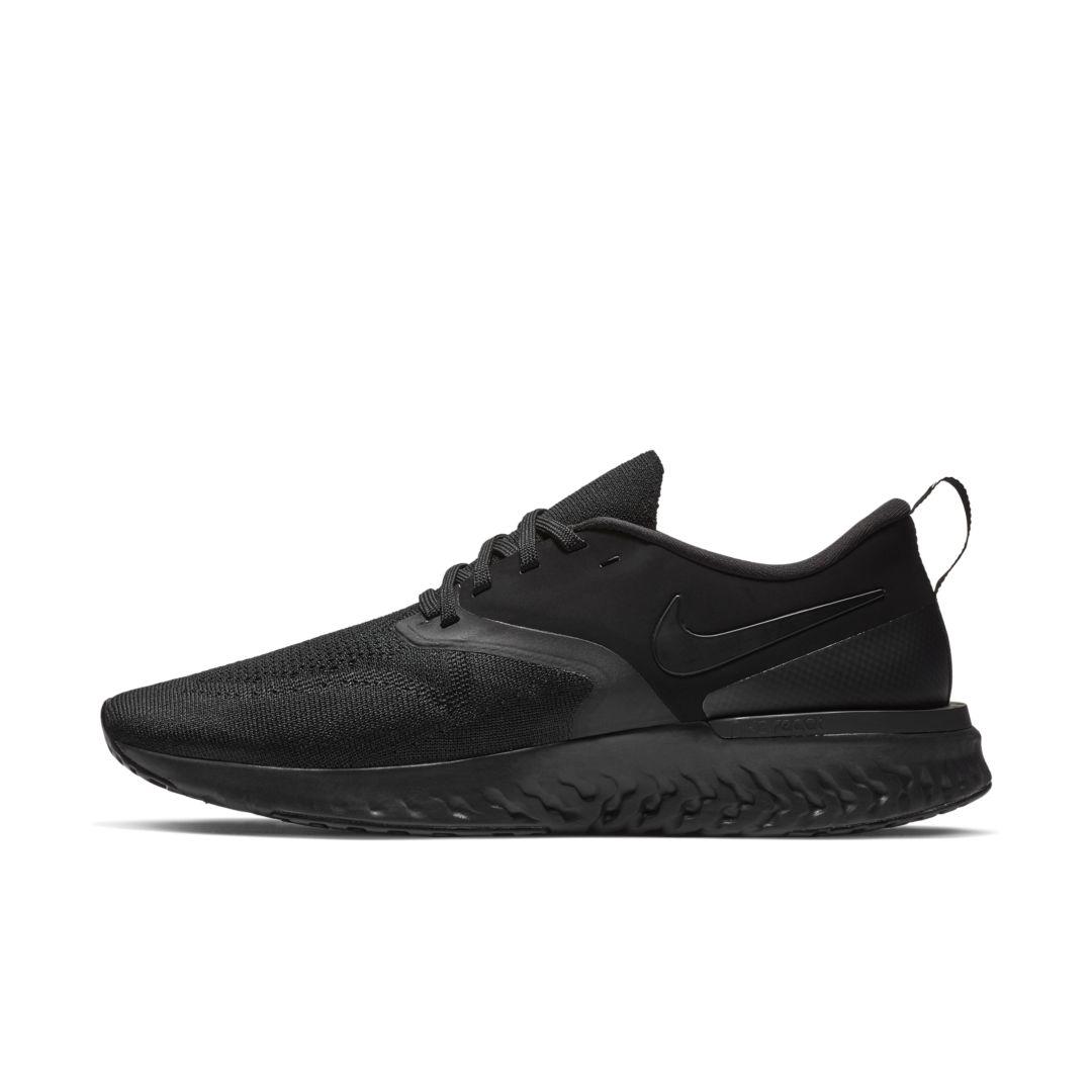 nike odyssey react 2 flyknit black white