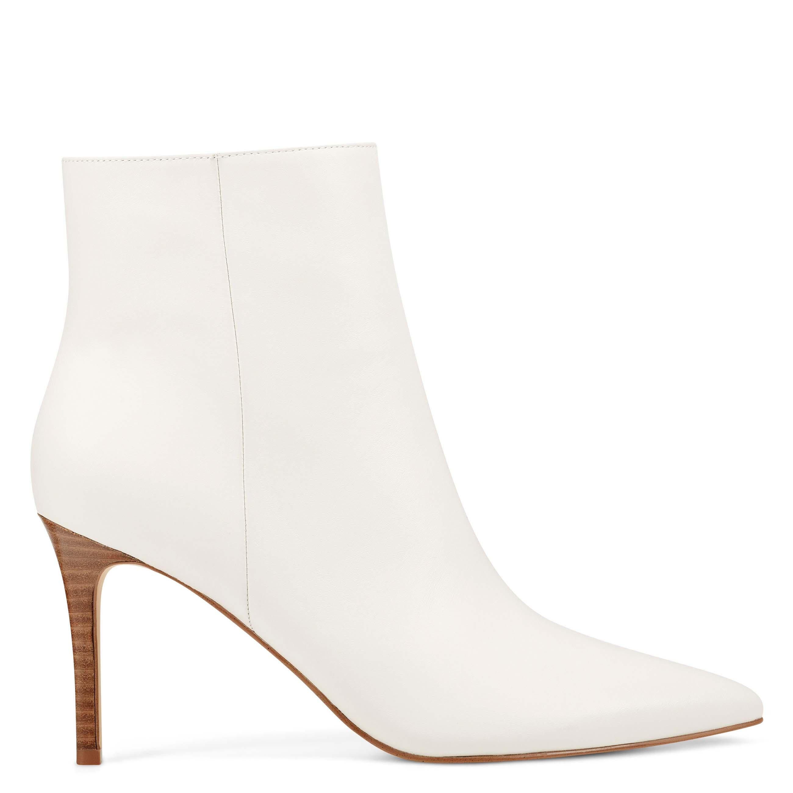 nine west fhayla bootie