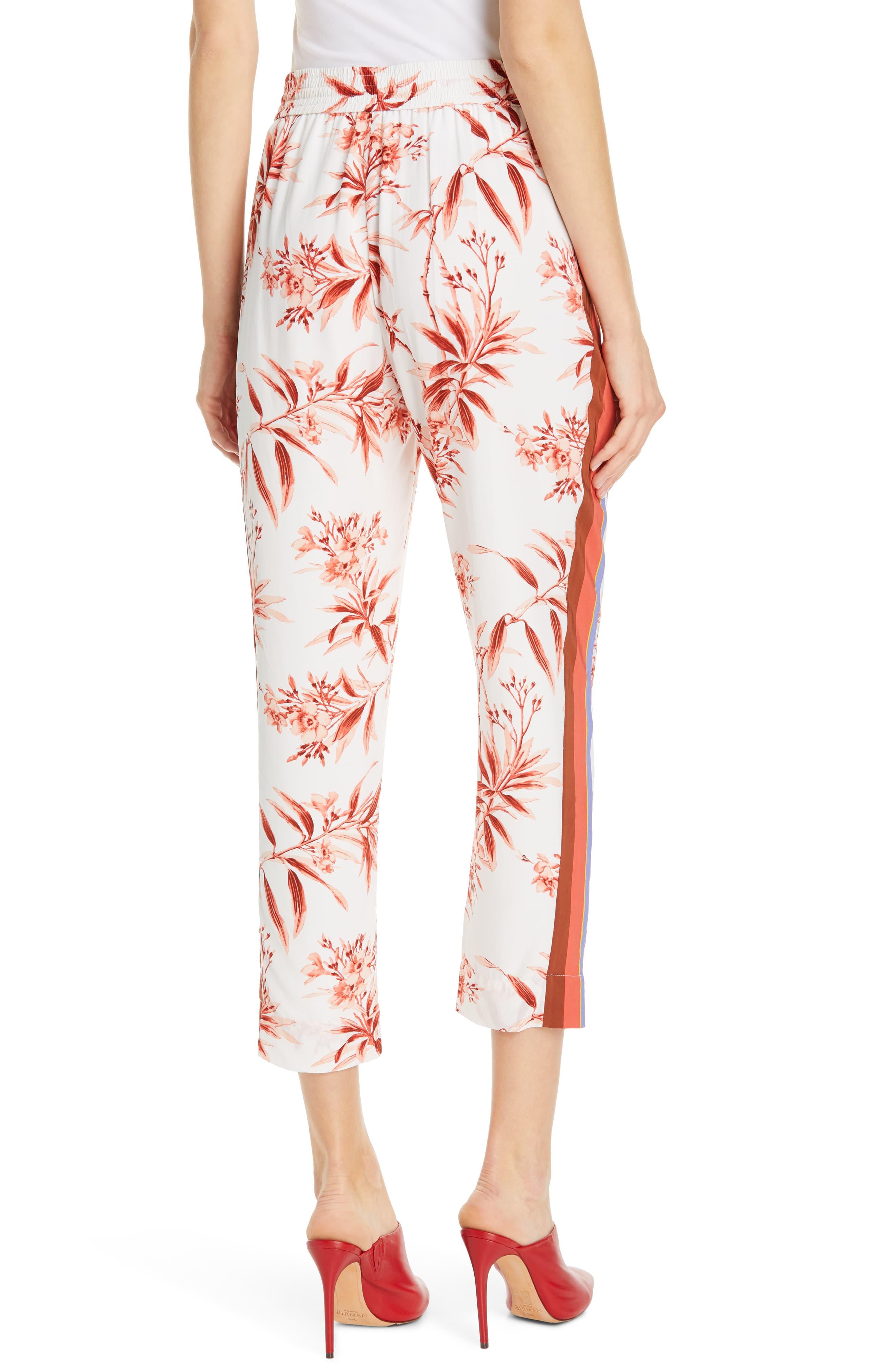toile print pants