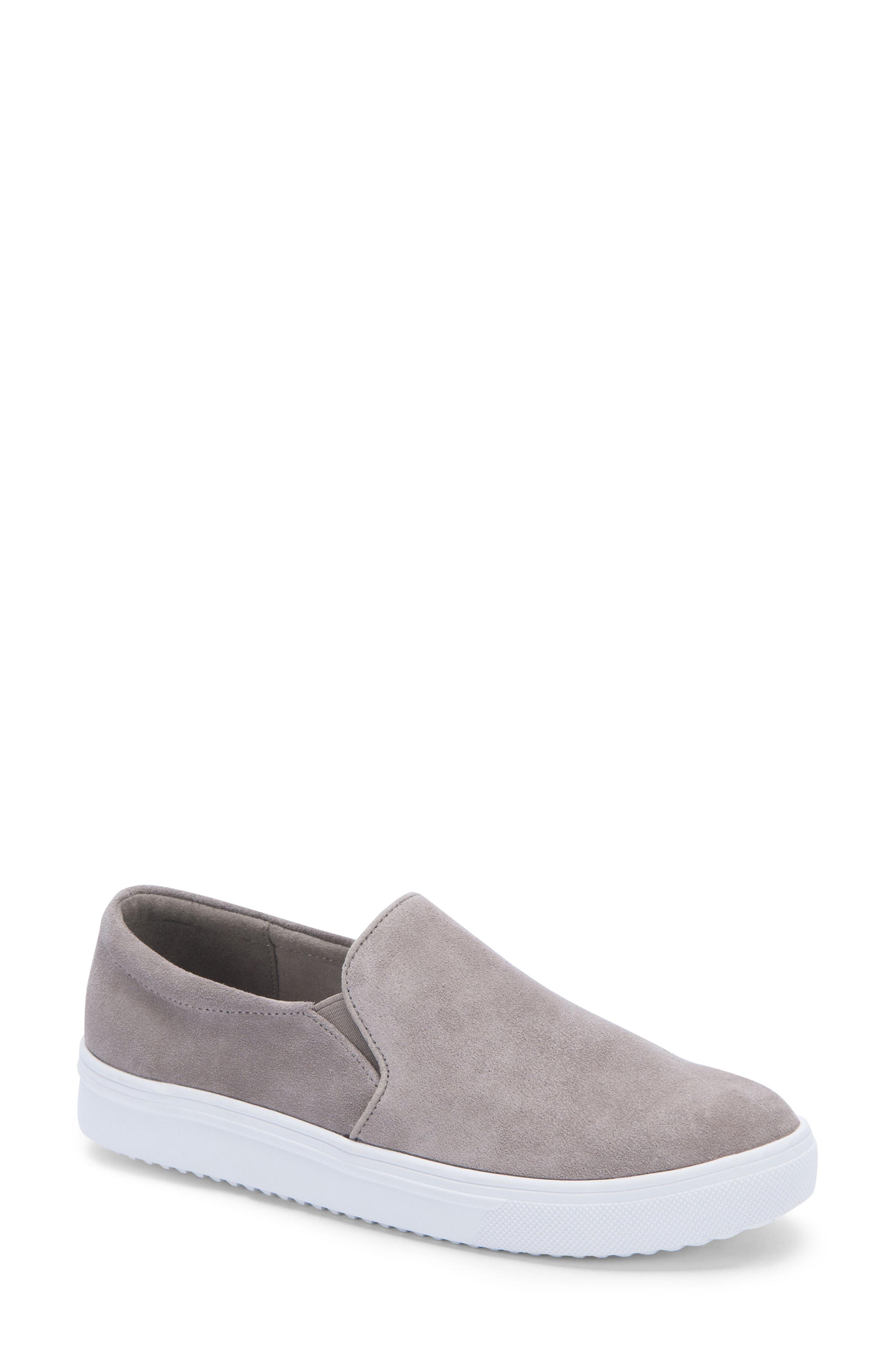 blondo glance waterproof sneaker
