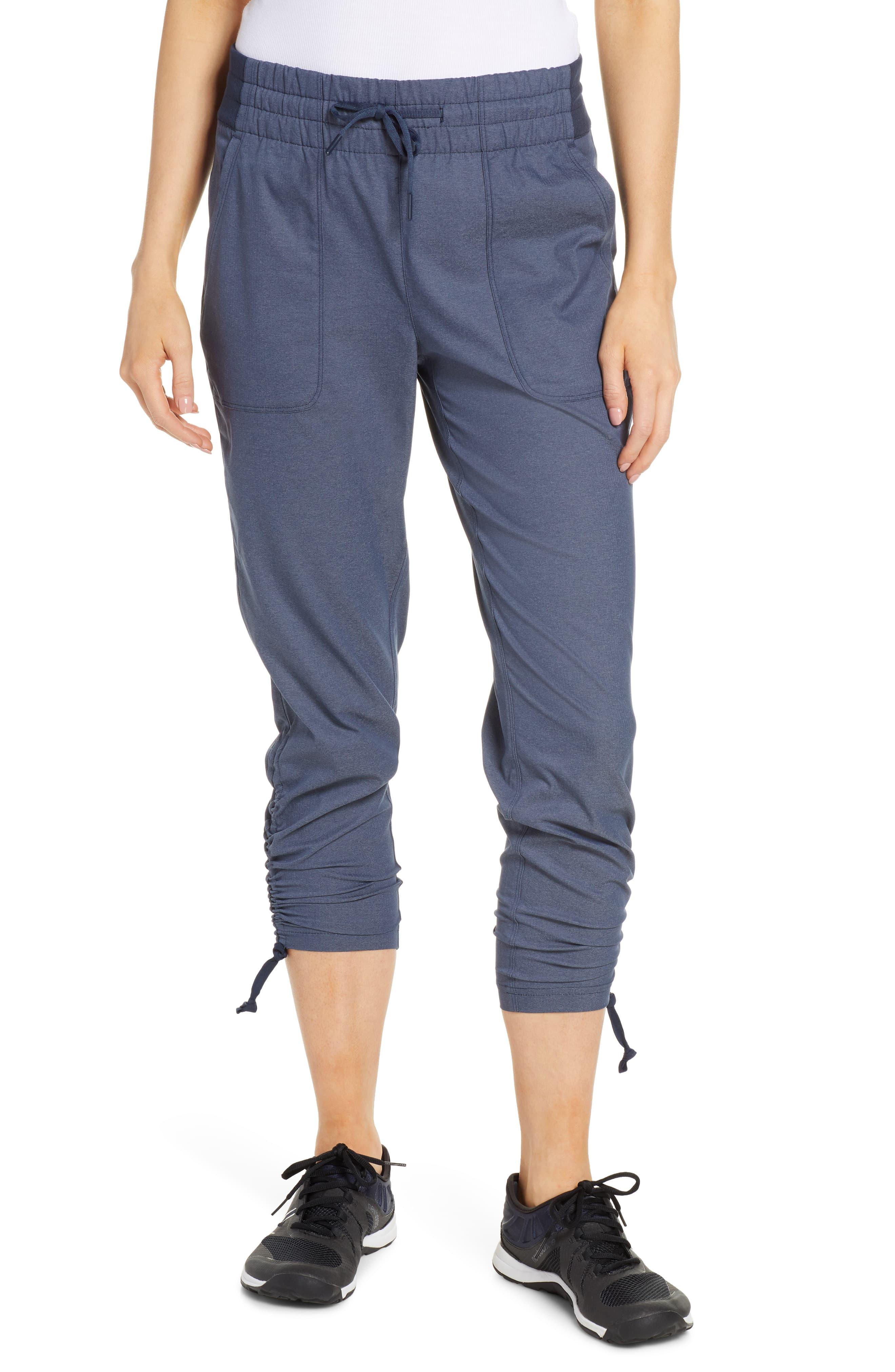 The North Face Aphrodite Motion 2.0 Capri Pants in Blue - Lyst