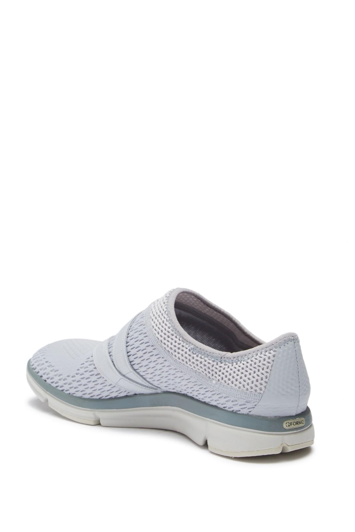 merrell zoe