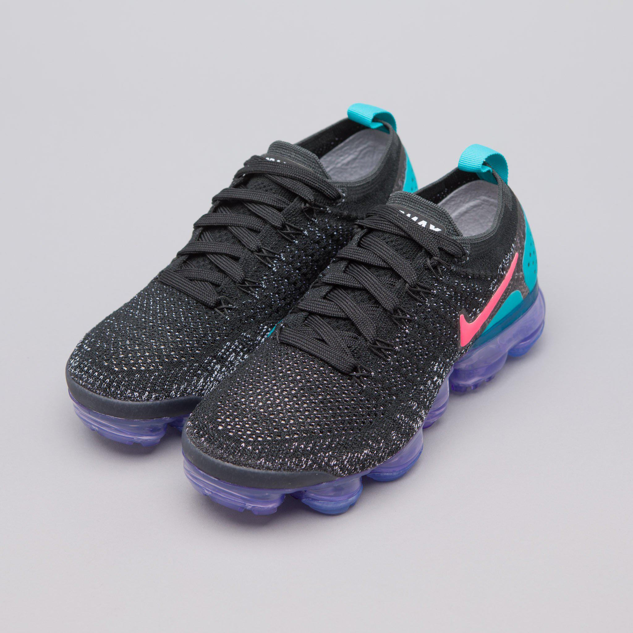 nike vapormax hot punch