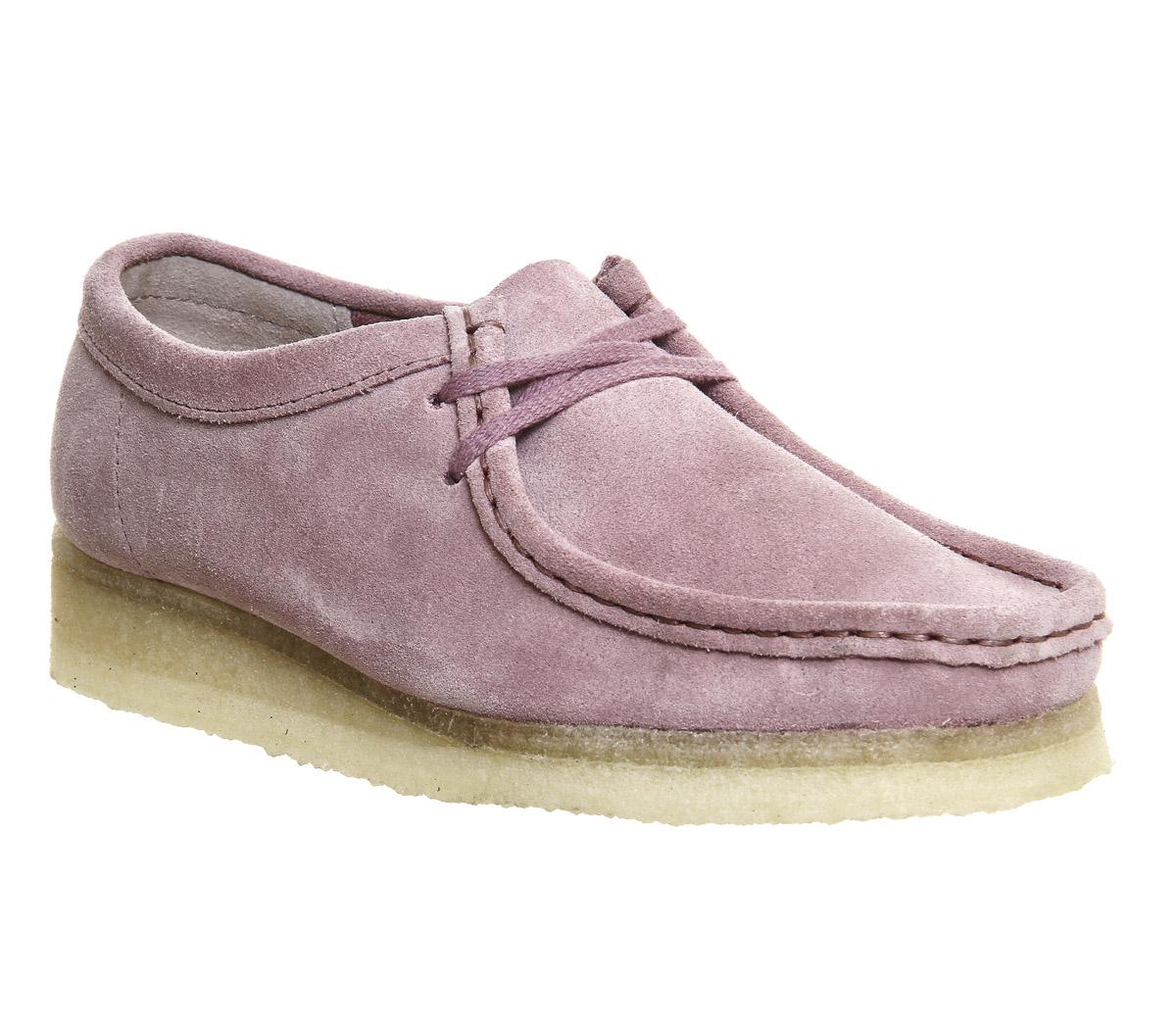 Clarks Wallabee Suede Ankle Boots in Pink | Lyst