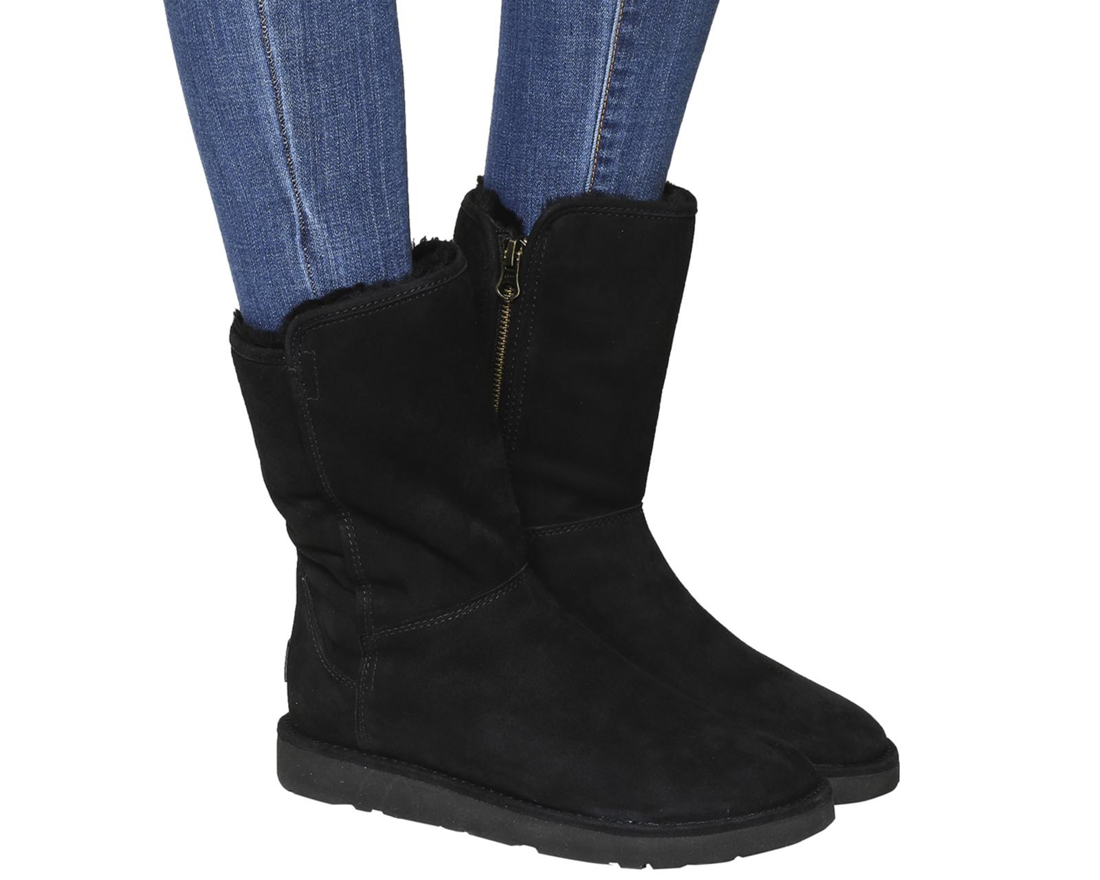 Ugg Classic Lux Abree Short in Black | Lyst